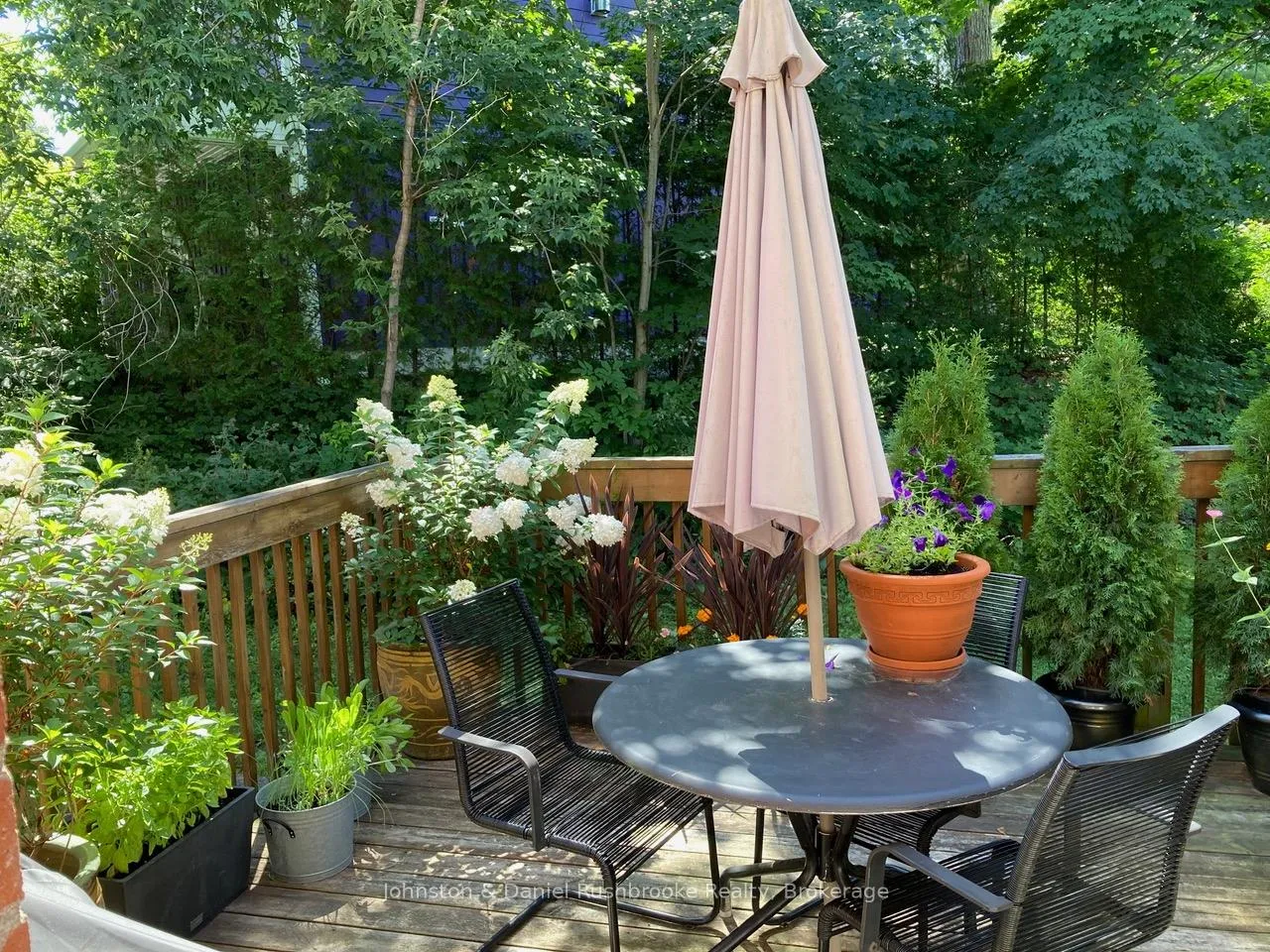 Photo 25 of 93 Shoreline Drive, Bracebridge, Macaulay — HOMEH