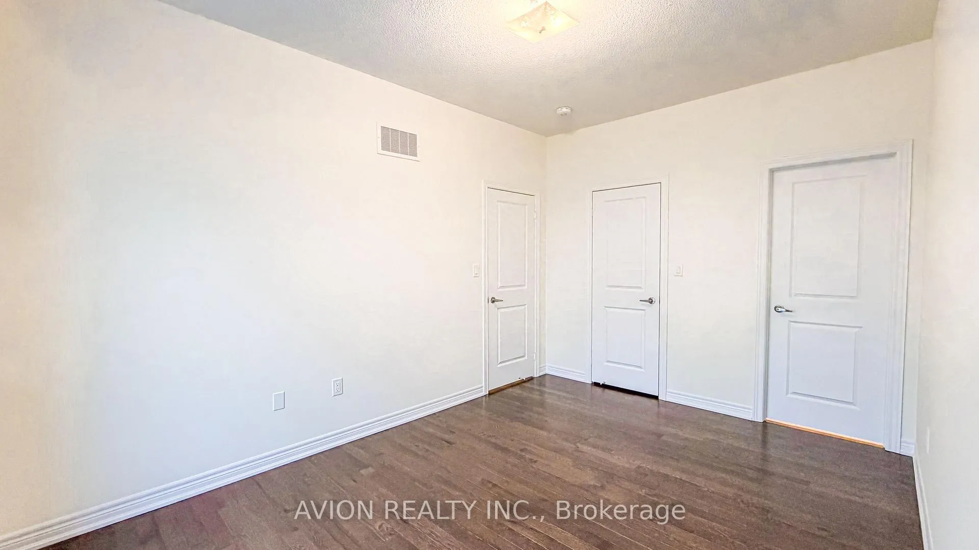 Photo 23 of 131 Vine Cliff Boulevard, Markham, Victoria Manor-Jennings Gate — HOMEH