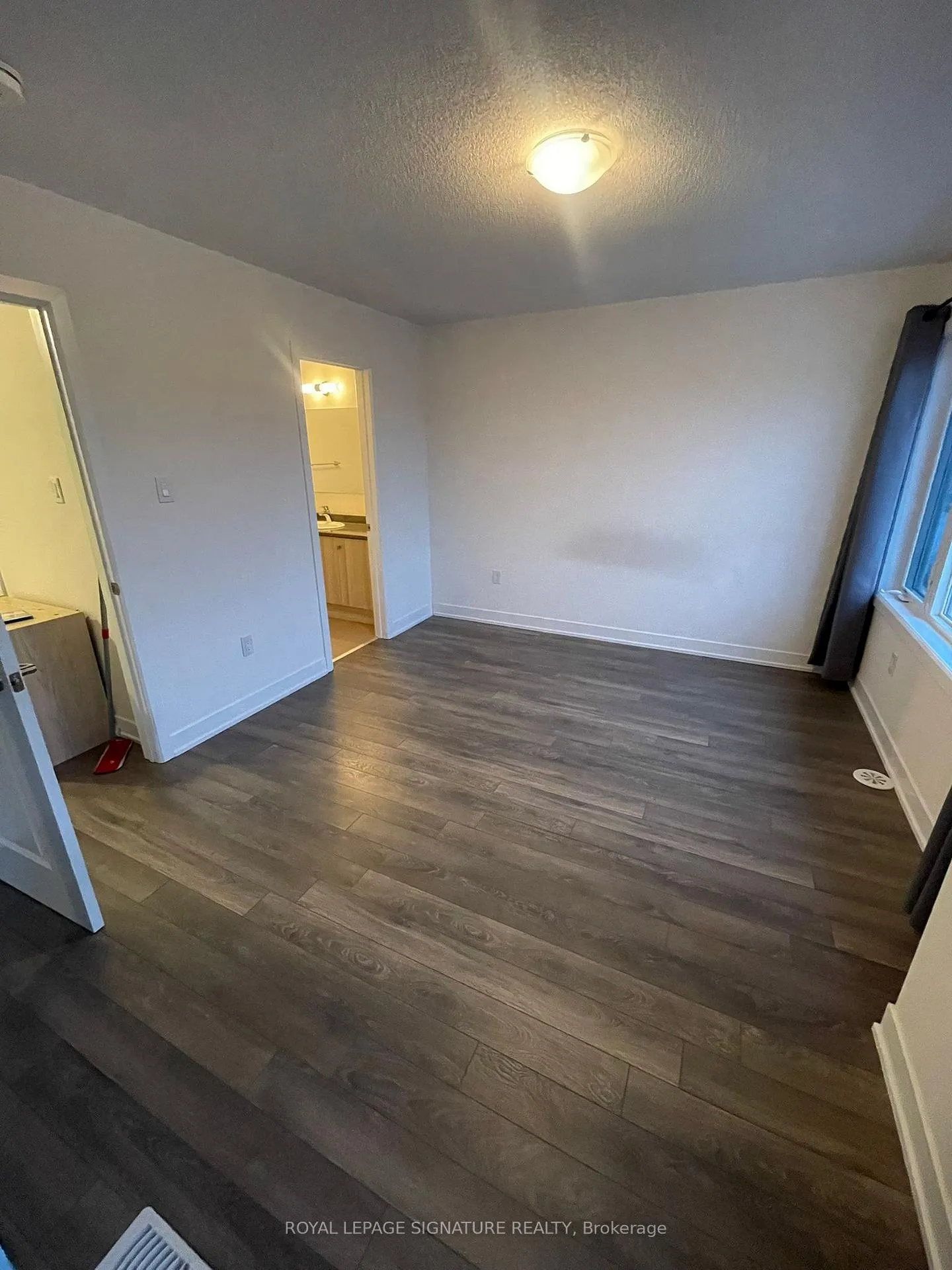 Photo 18 of 19 Donald Fleming Way, Whitby, Pringle Creek — HOMEH