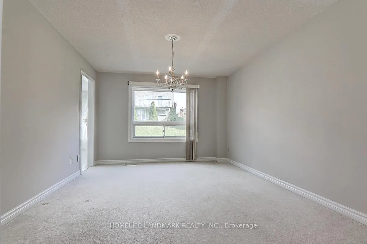 Photo 12 of 15 Delancey Crescent, Markham, Markville — HOMEH
