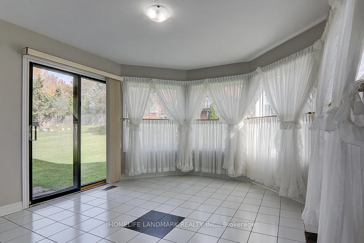 Photo 15 of 15 Delancey Crescent, Markham, Markville — HOMEH
