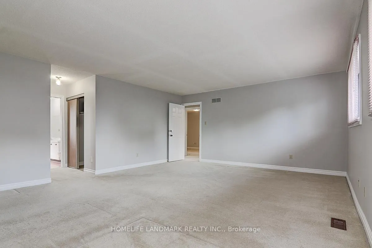 Photo 31 of 15 Delancey Crescent, Markham, Markville — HOMEH
