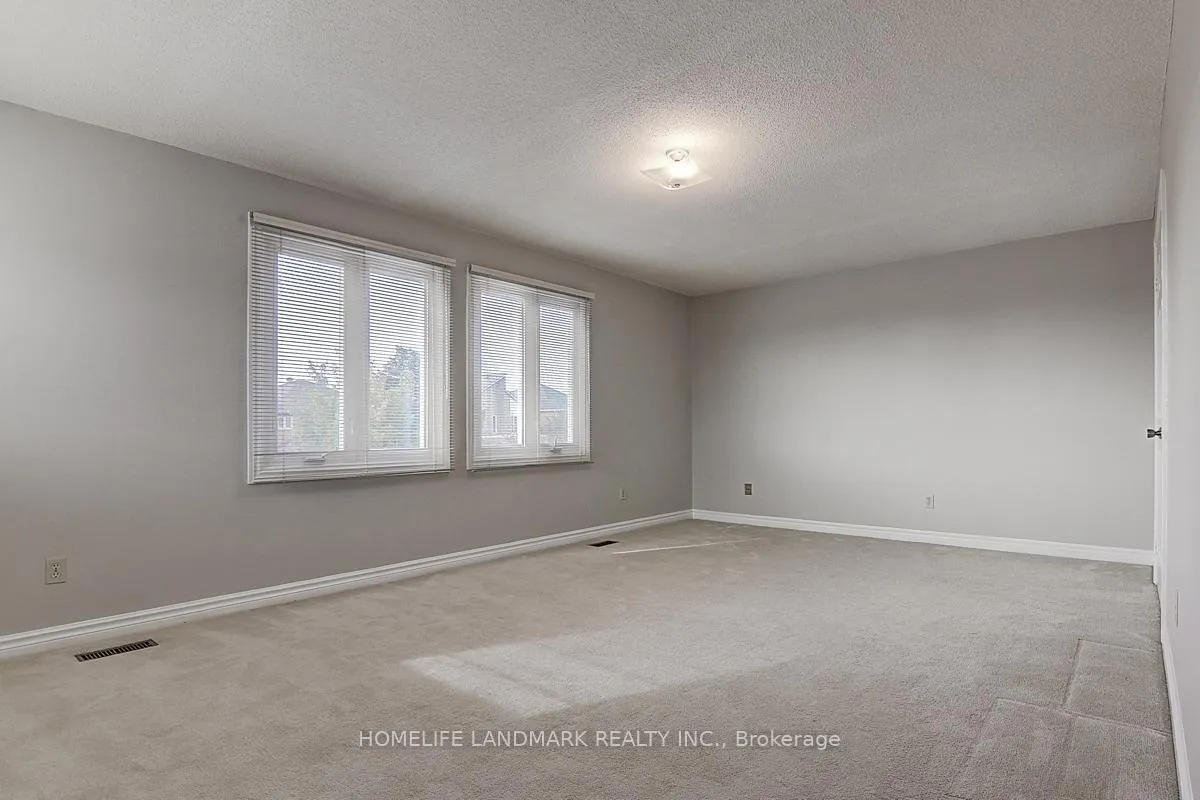 Photo 38 of 15 Delancey Crescent, Markham, Markville — HOMEH