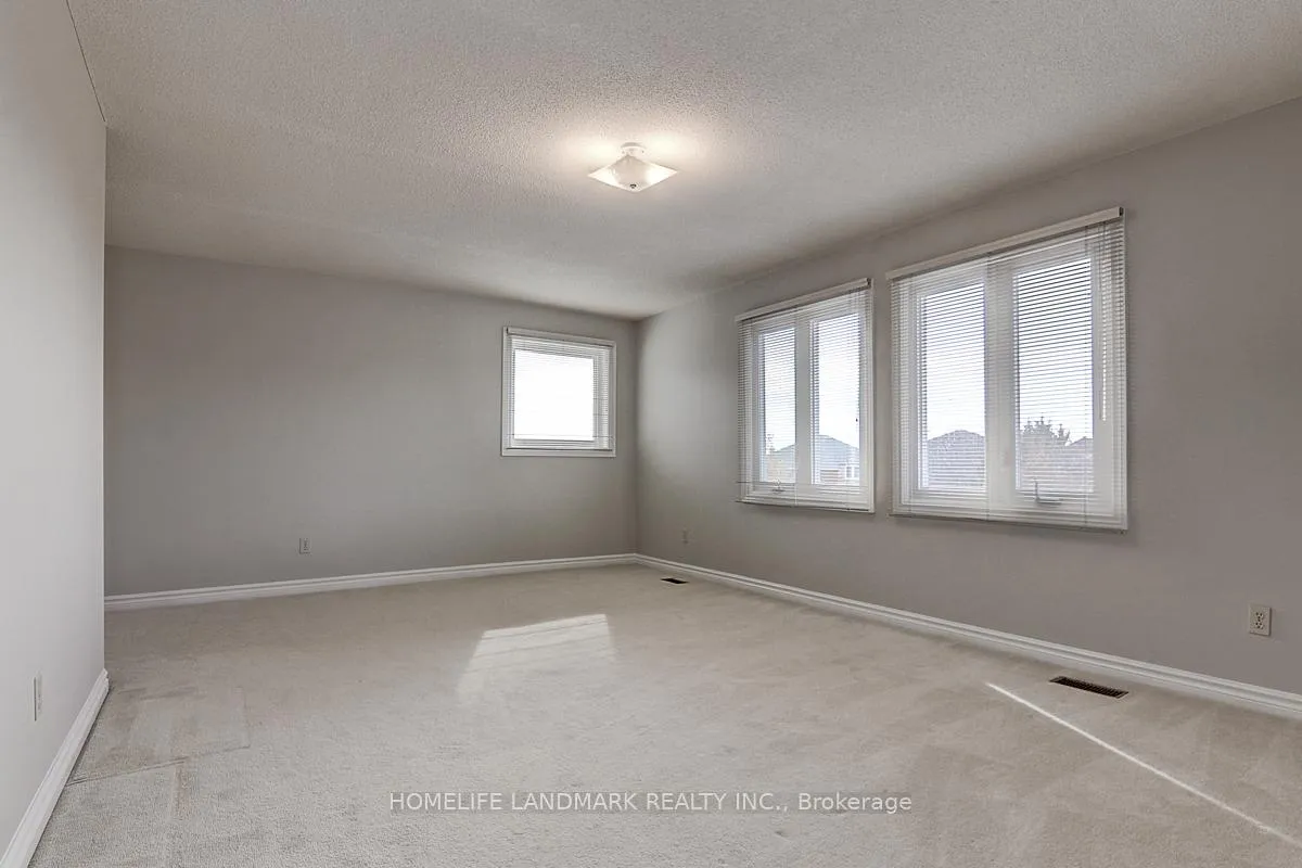 Photo 39 of 15 Delancey Crescent, Markham, Markville — HOMEH