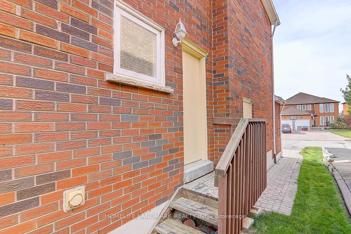 Photo 41 of 15 Delancey Crescent, Markham, Markville — HOMEH