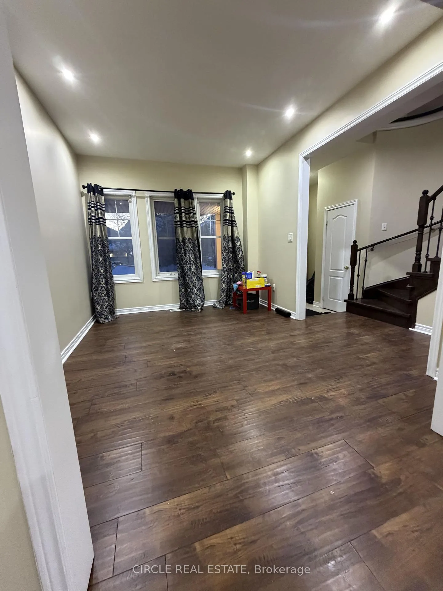 Photo 4 of 15 Tailfin Road, Brampton, Madoc — HOMEH