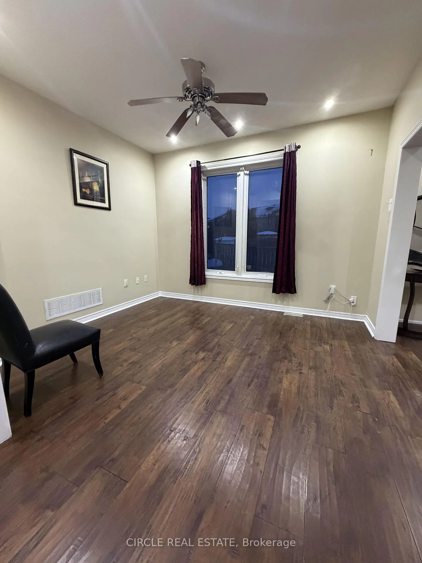 Photo 8 of 15 Tailfin Road, Brampton, Madoc — HOMEH