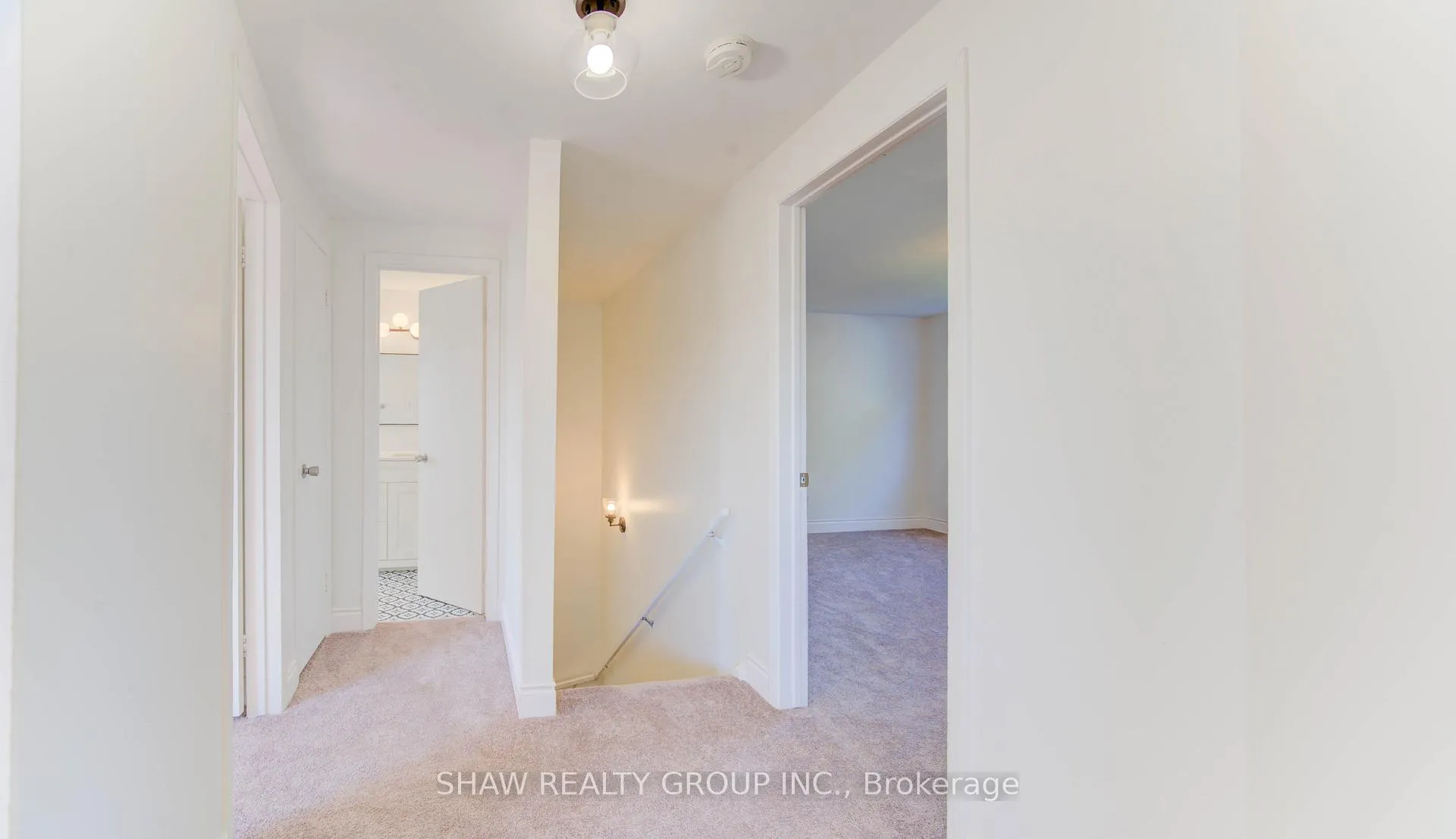 Photo 37 of 60 Elmsdale Drive, Kitchener, Laurentian Hills — HOMEH