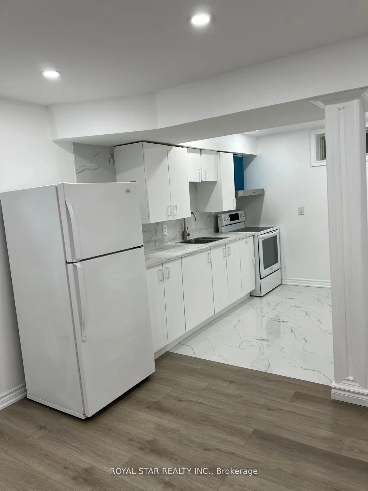 Photo 27 of 105 Lougheed Road E, Barrie, Holly — HOMEH