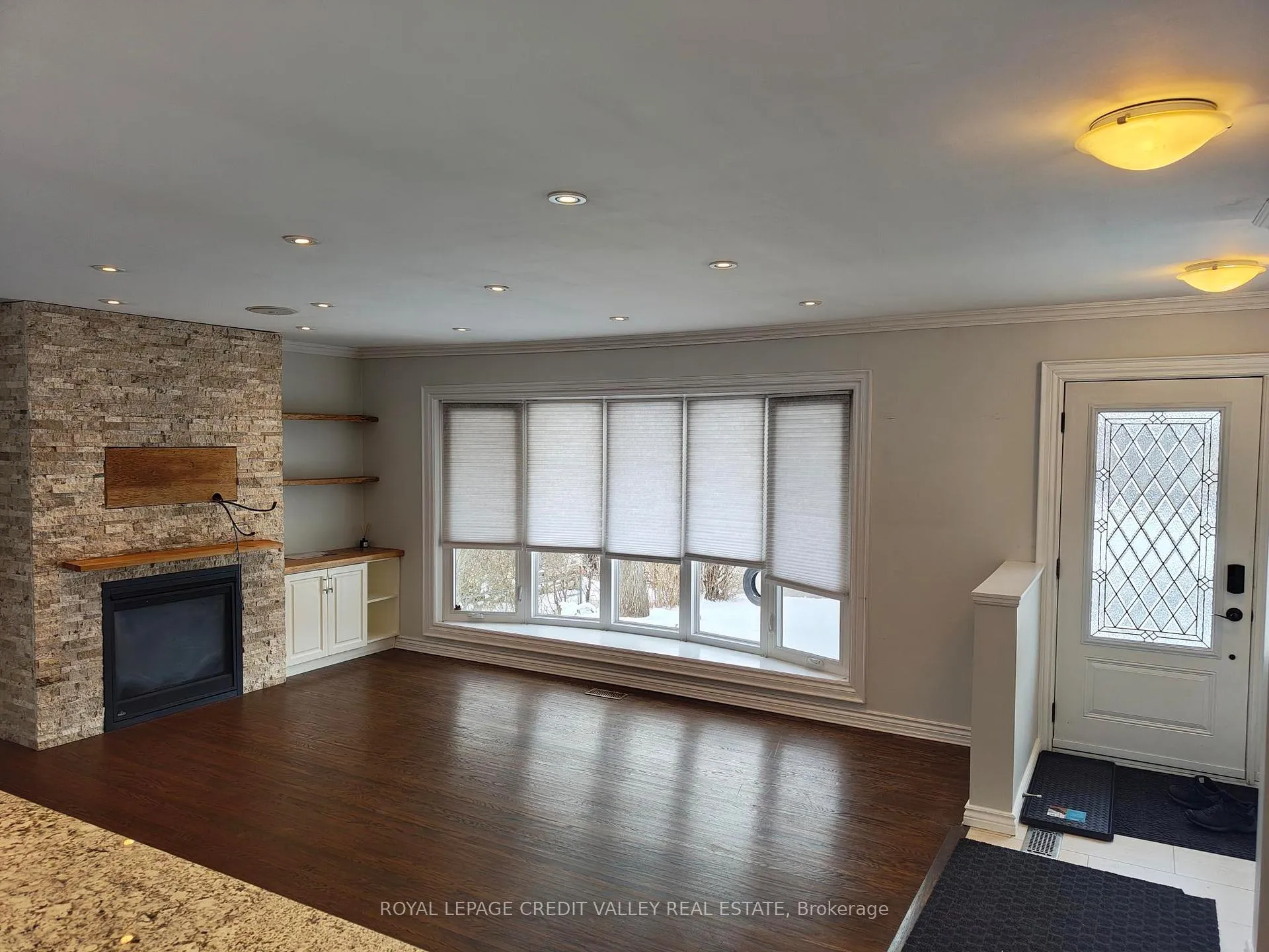 Photo 10 of 18 Parkend Avenue, Brampton, Brampton South — HOMEH