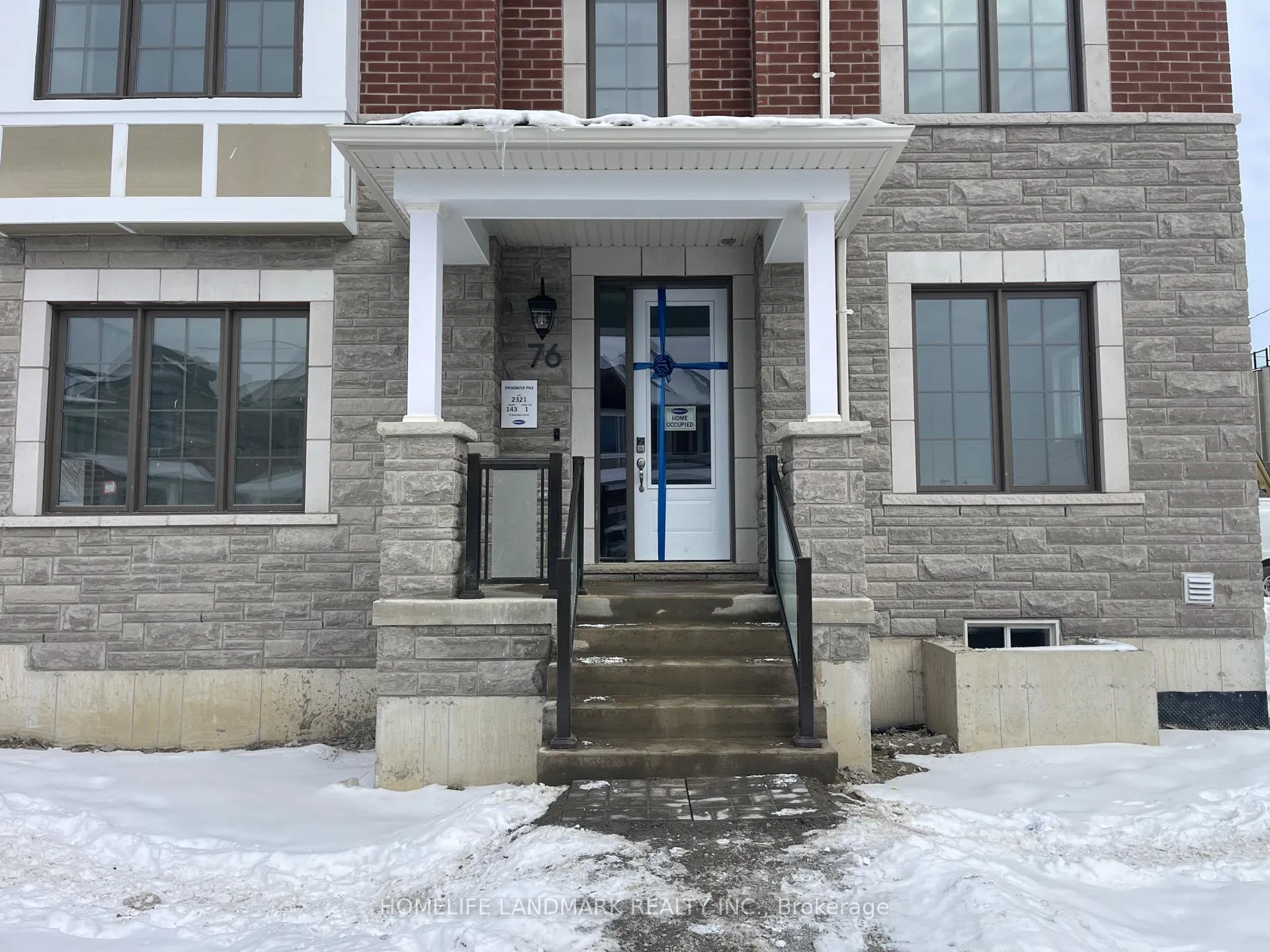 Photo 3 of 76 Greenridge Crescent, Markham, Rural Markham — HOMEH