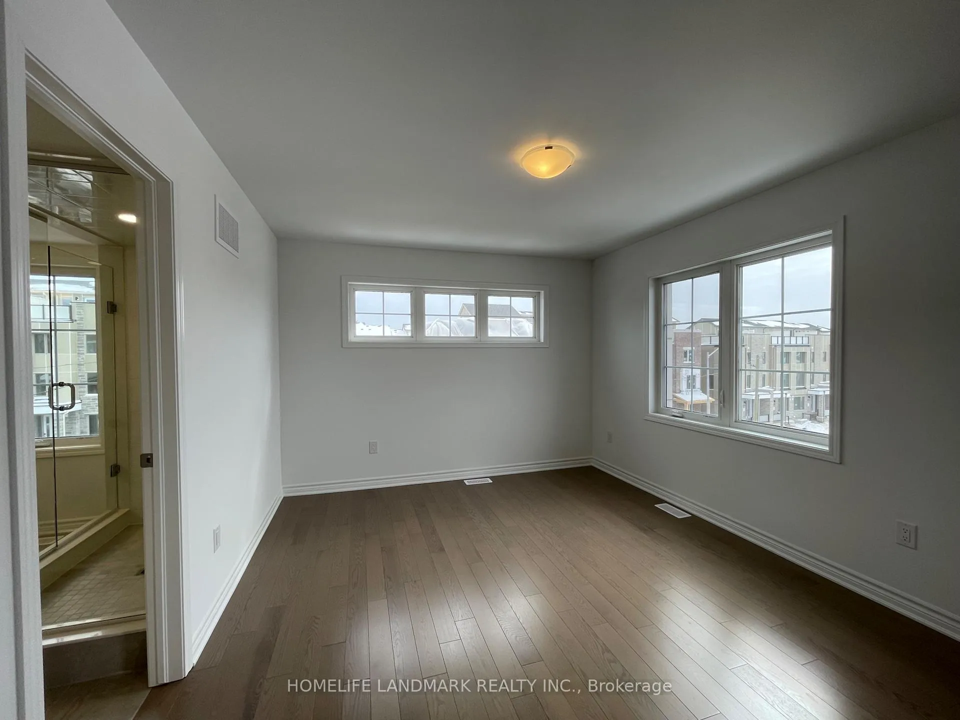 Photo 6 of 76 Greenridge Crescent, Markham, Rural Markham — HOMEH