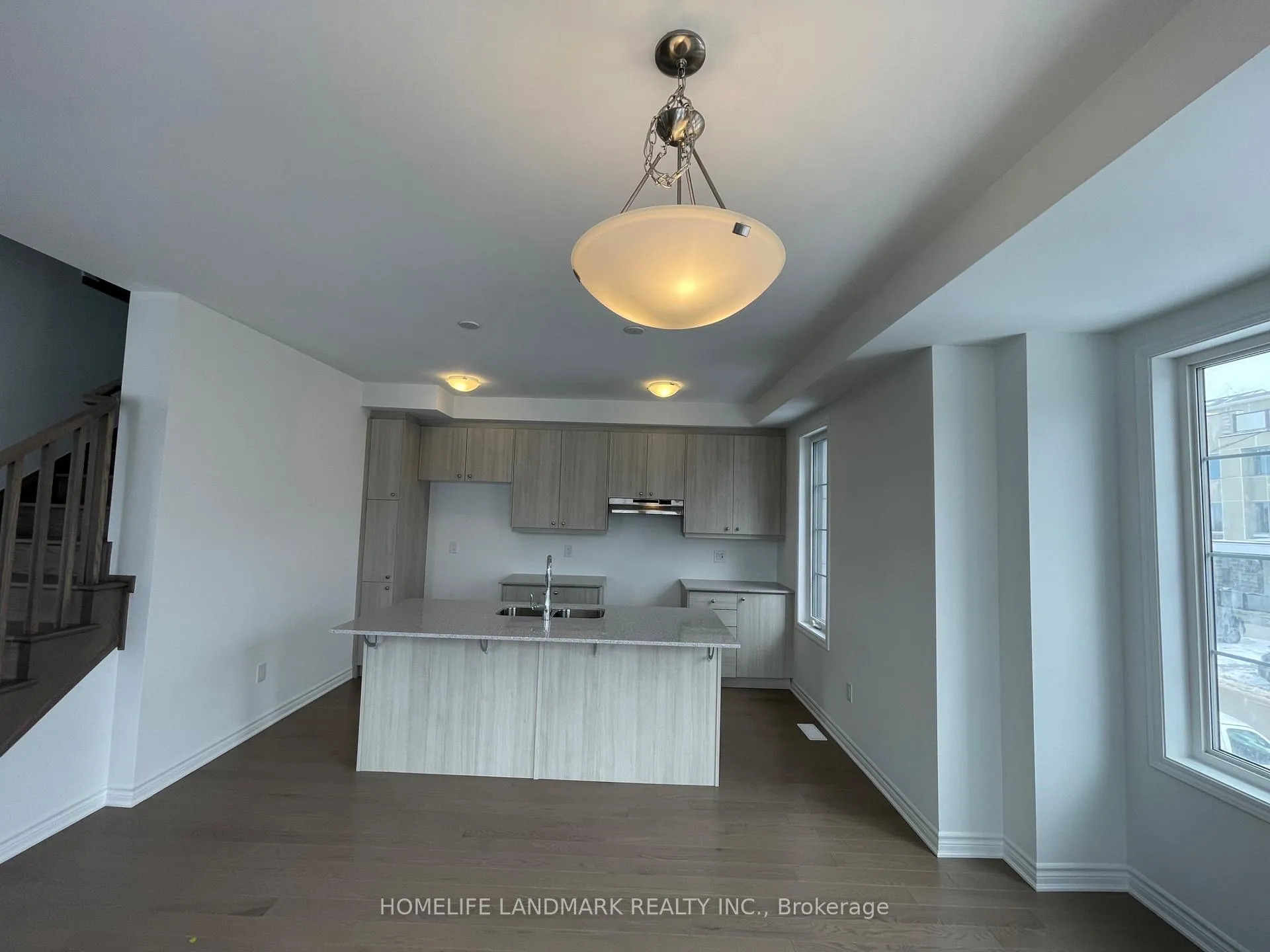 Photo 12 of 76 Greenridge Crescent, Markham, Rural Markham — HOMEH