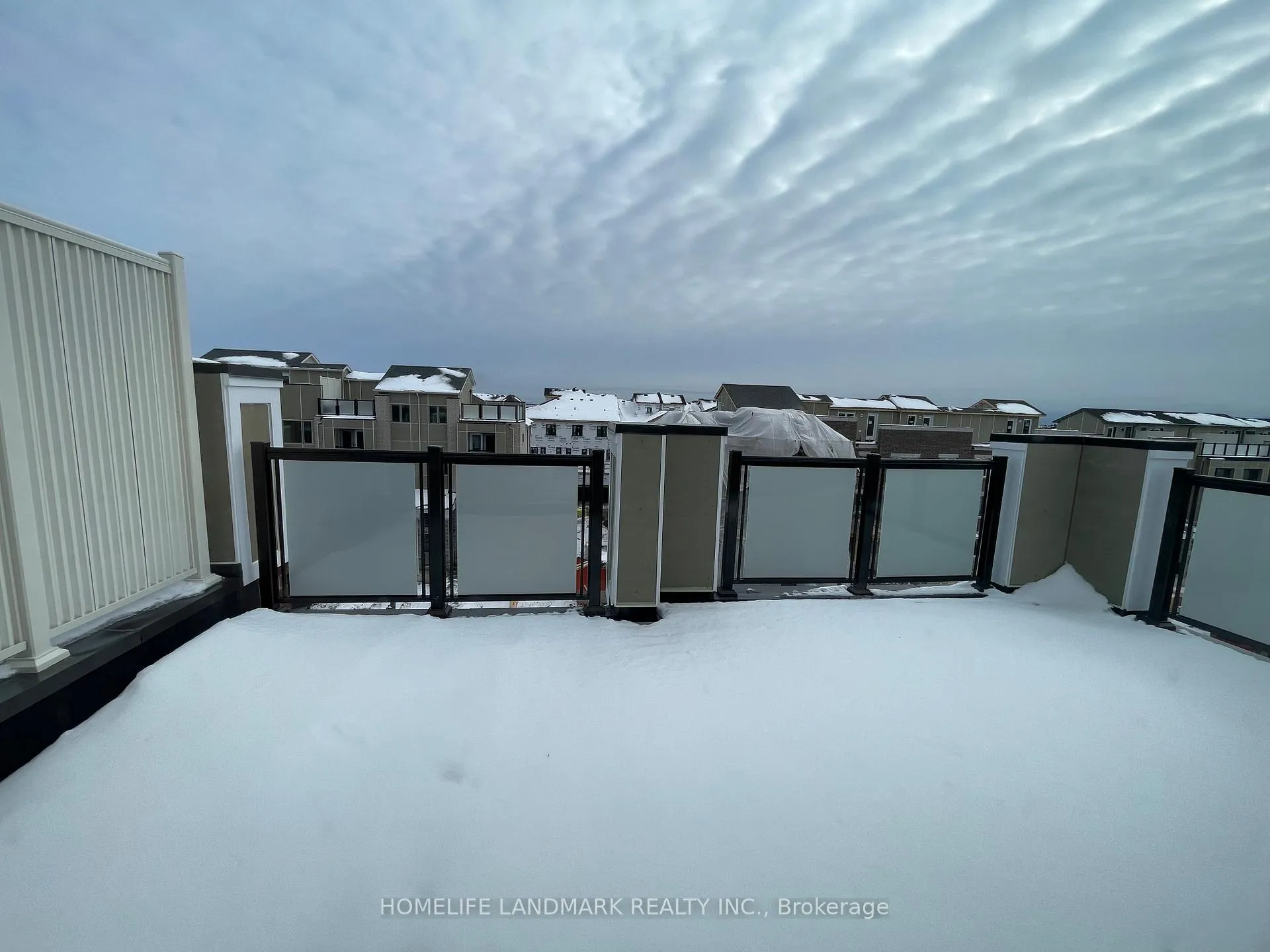 Photo 23 of 76 Greenridge Crescent, Markham, Rural Markham — HOMEH