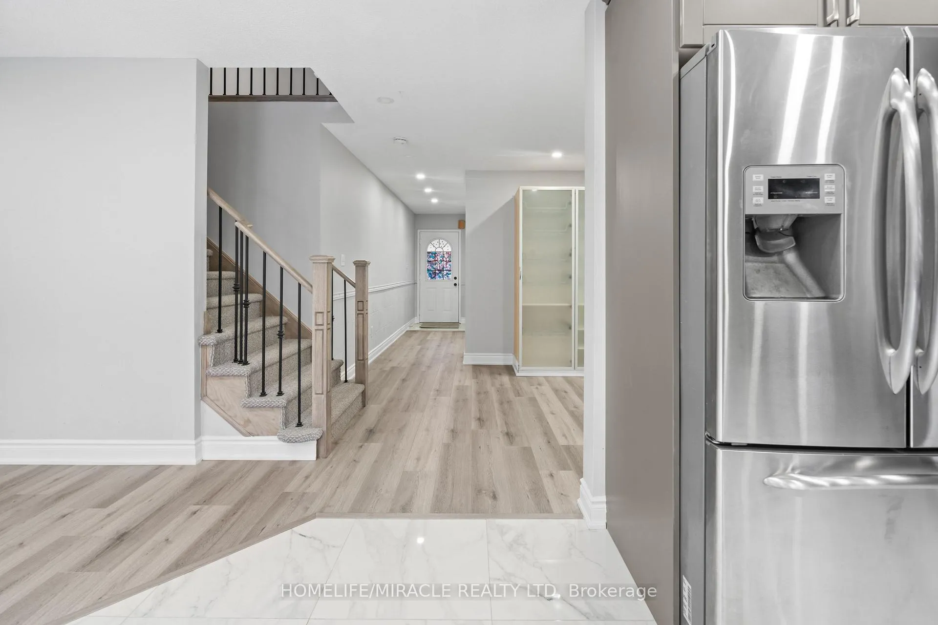Photo 5 of 112 Brisdale Drive, Brampton, Fletcher's Meadow — HOMEH