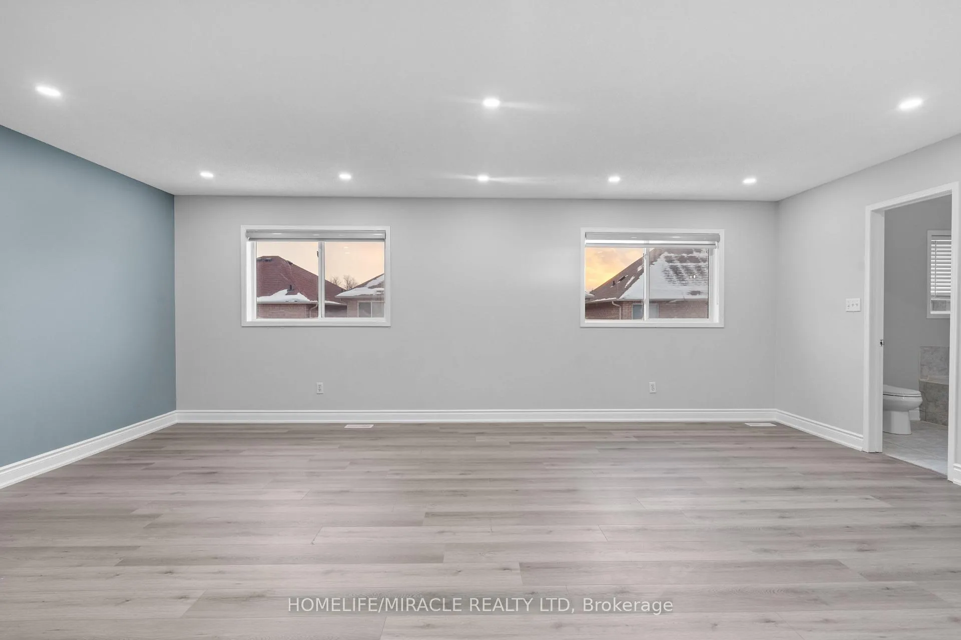 Photo 27 of 112 Brisdale Drive, Brampton, Fletcher's Meadow — HOMEH