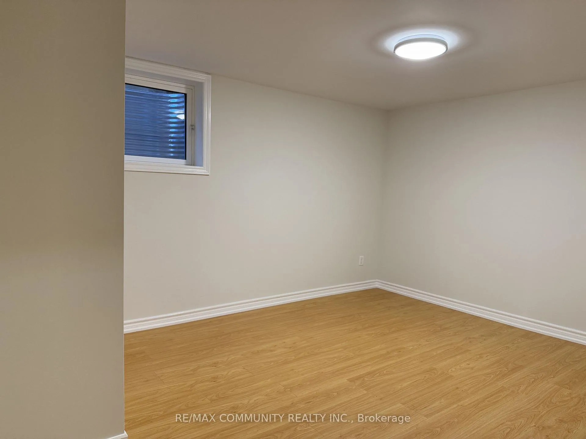 Photo 11 of Unit BASEMENT, 946 Glenanna Road, Pickering, Liverpool — HOMEH