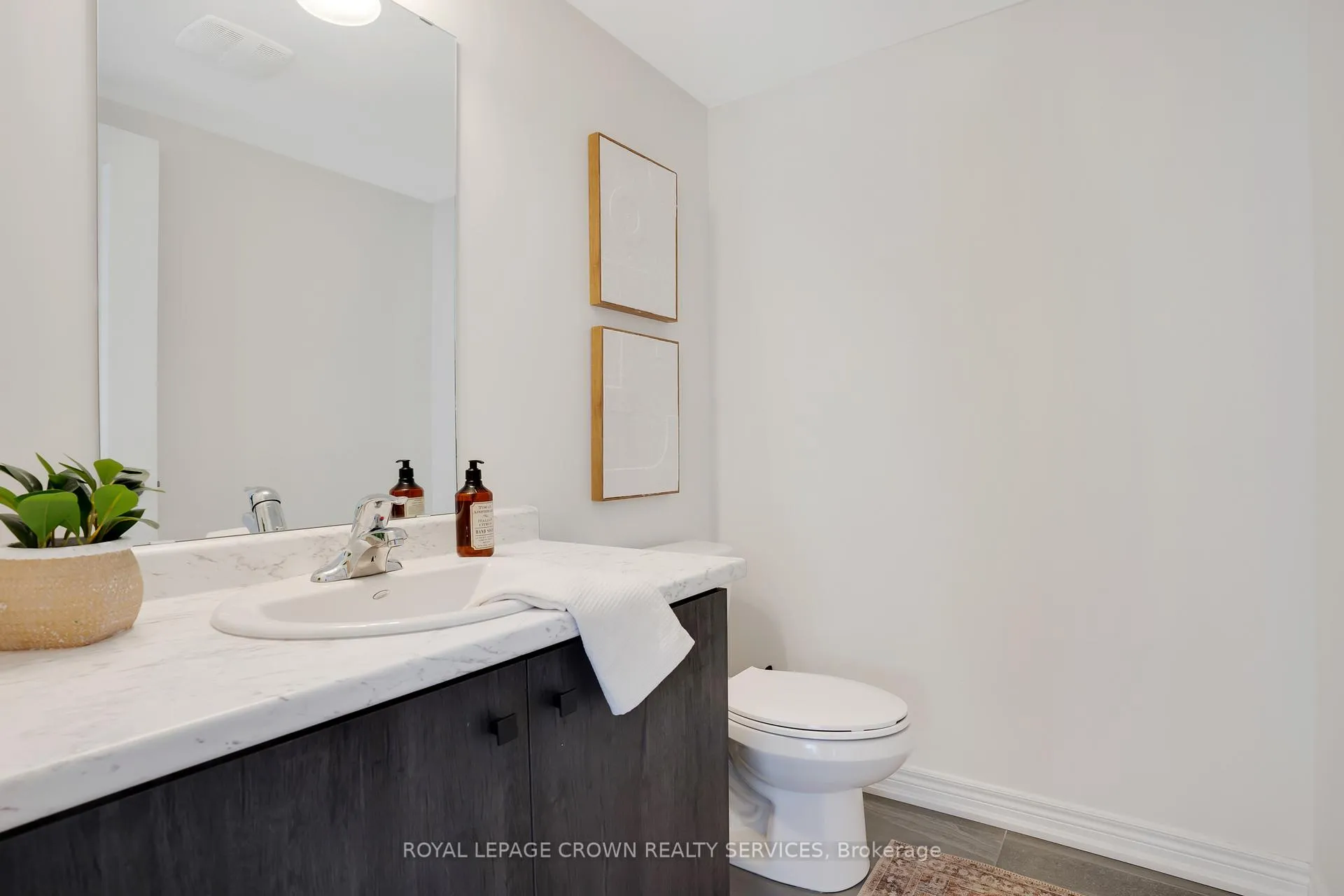 Photo 5 of 75 Dryden Lane, Hamilton, McQuesten — HOMEH