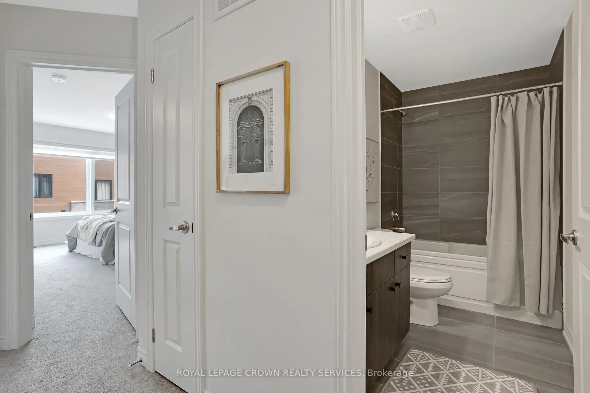 Photo 24 of 75 Dryden Lane, Hamilton, McQuesten — HOMEH