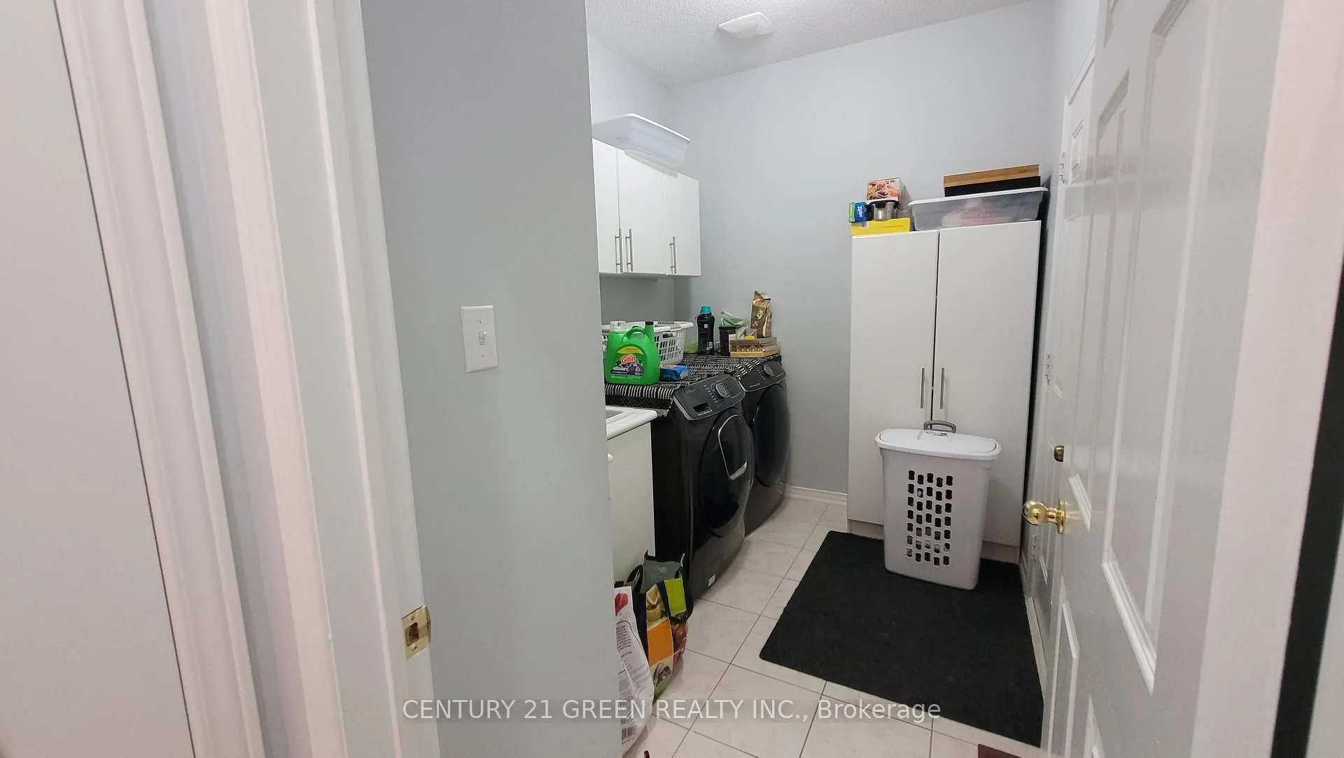 Photo 11 of 54 Cape Dorset Crescent, Brampton, Sandringham-Wellington — HOMEH