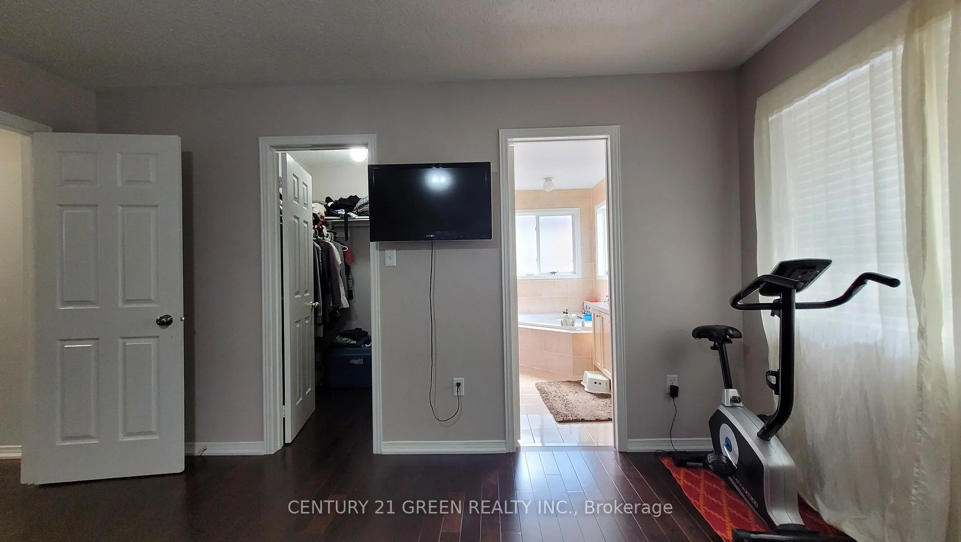 Photo 42 of 54 Cape Dorset Crescent, Brampton, Sandringham-Wellington — HOMEH