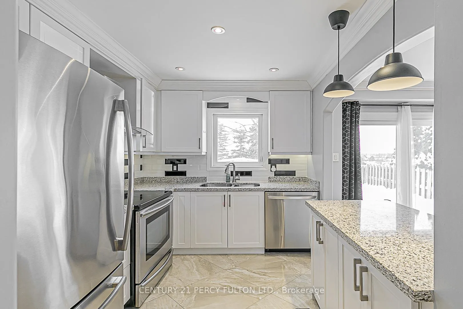 Photo 21 of 53 Miley Drive, Markham, Markville — HOMEH
