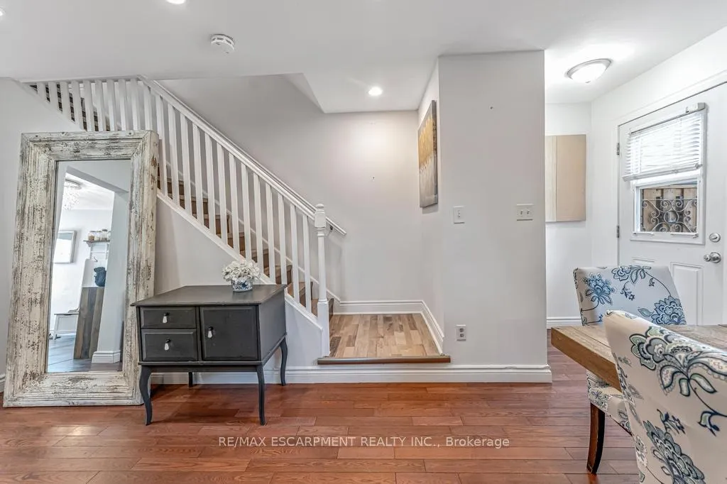 Photo 3 of 1265 Fennell Avenue E, Hamilton, Huntington — HOMEH