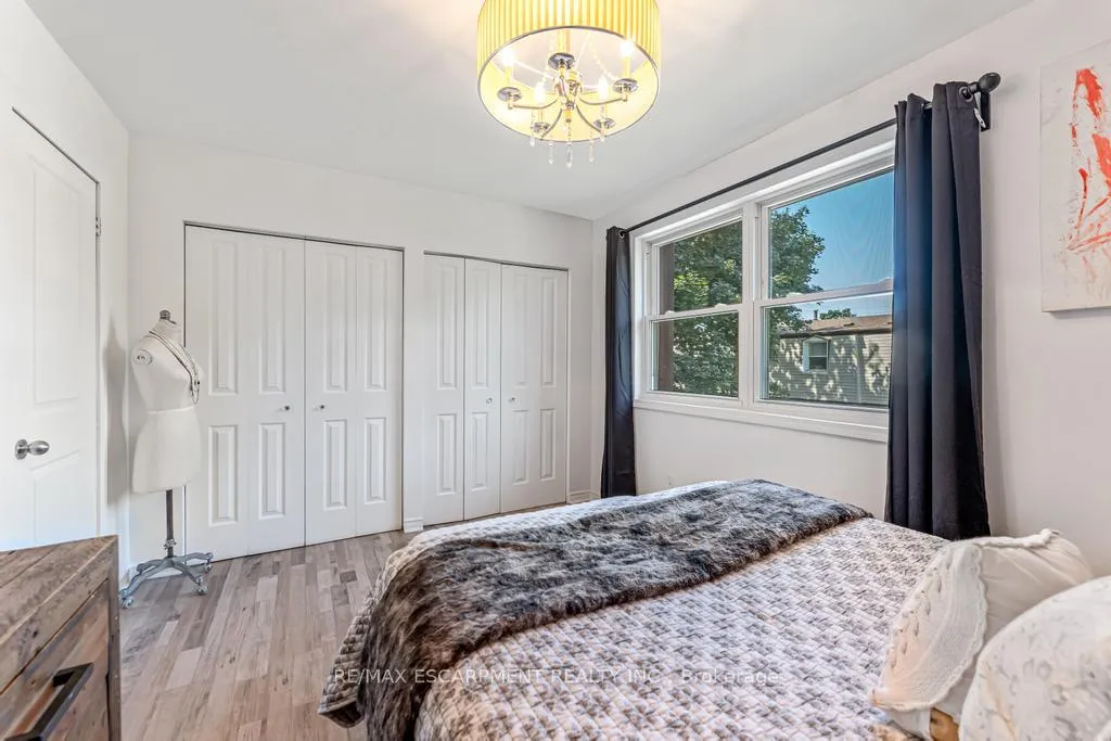 Photo 15 of 1265 Fennell Avenue E, Hamilton, Huntington — HOMEH