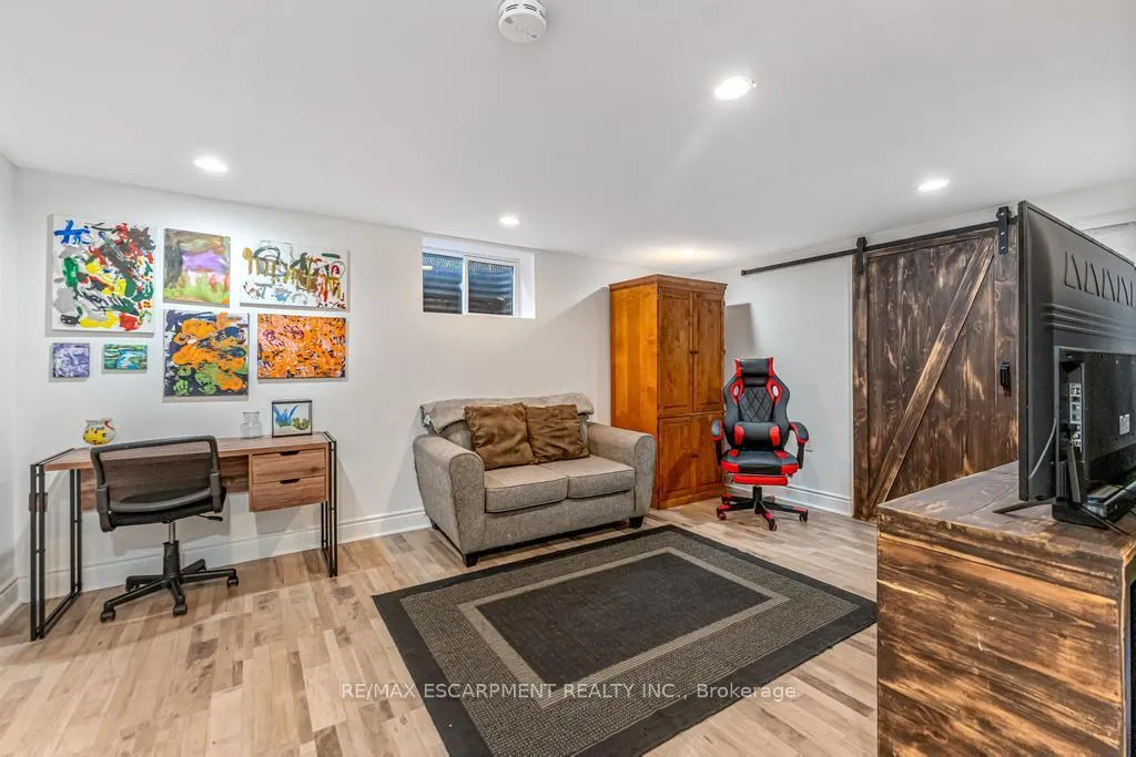 Photo 21 of 1265 Fennell Avenue E, Hamilton, Huntington — HOMEH