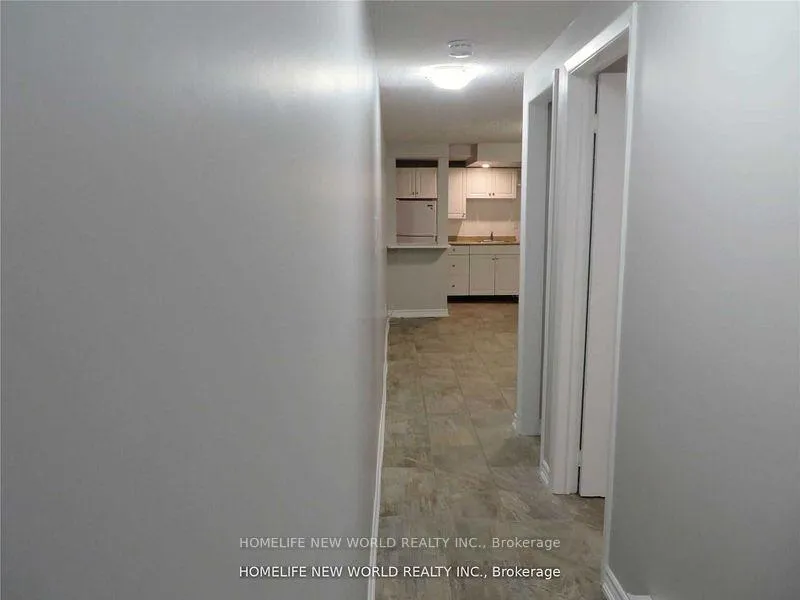 Photo 5 of Unit 3, 678 Bathurst Street, Toronto, Palmerston-Little Italy — HOMEH