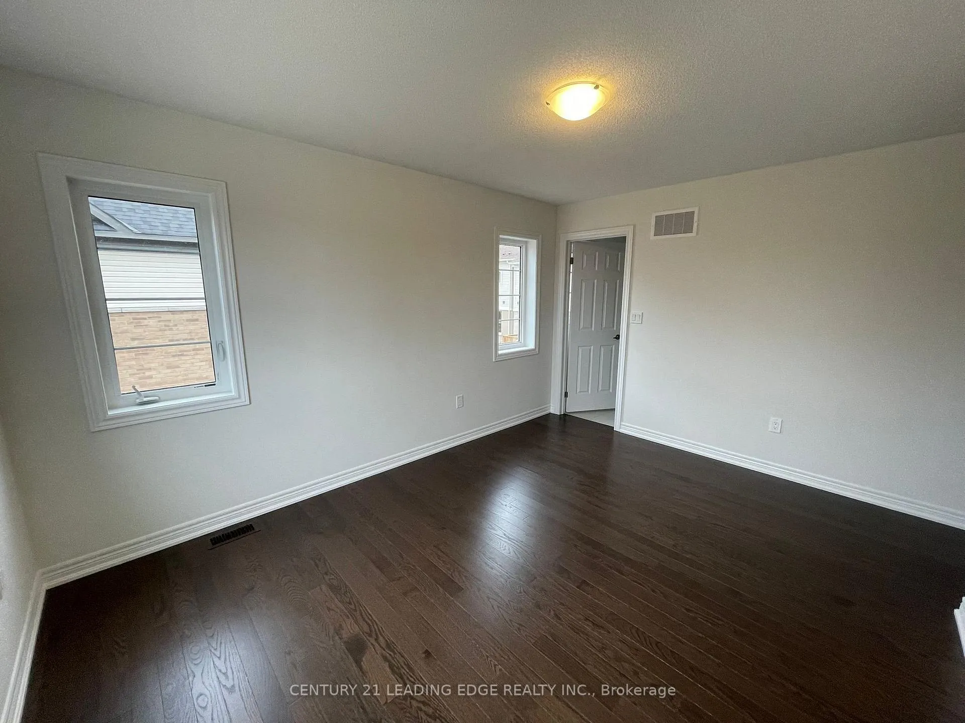 Photo 22 of 60 Air Dancer Crescent, Oshawa, Windfields — HOMEH