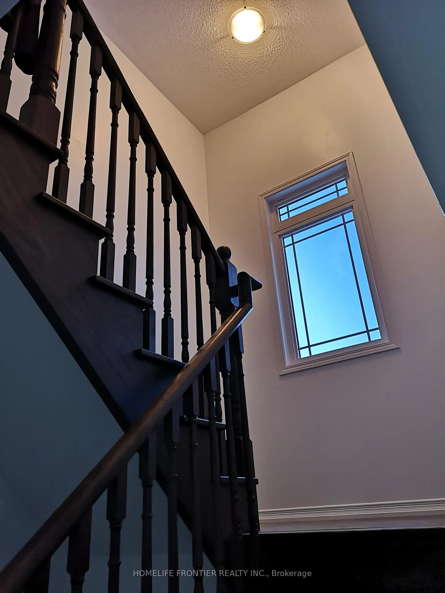 Photo 13 of 95 Frank's Way, Barrie, Allandale — HOMEH