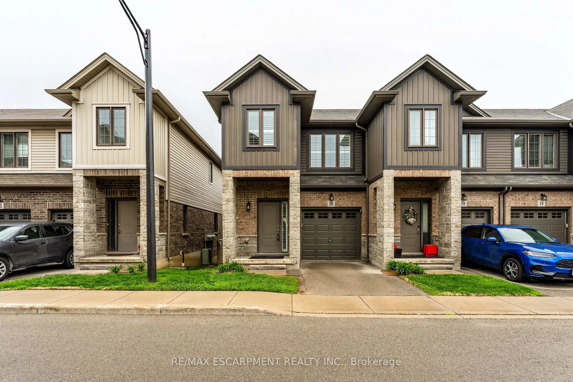 Photo 1 of Unit 20, 377 Glancaster Road, Hamilton, Villages of Glancaster — HOMEH
