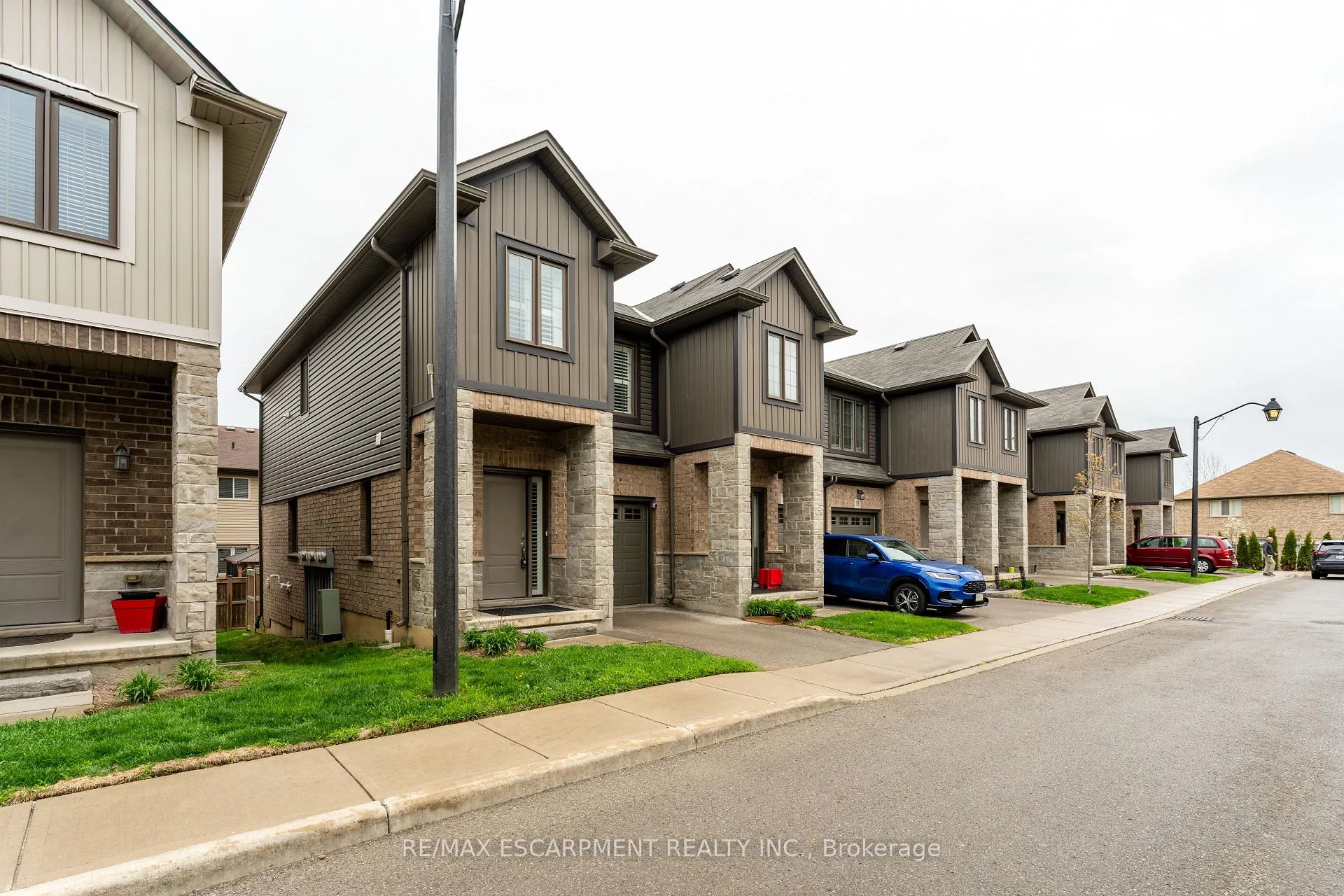 Photo 2 of Unit 20, 377 Glancaster Road, Hamilton, Villages of Glancaster — HOMEH