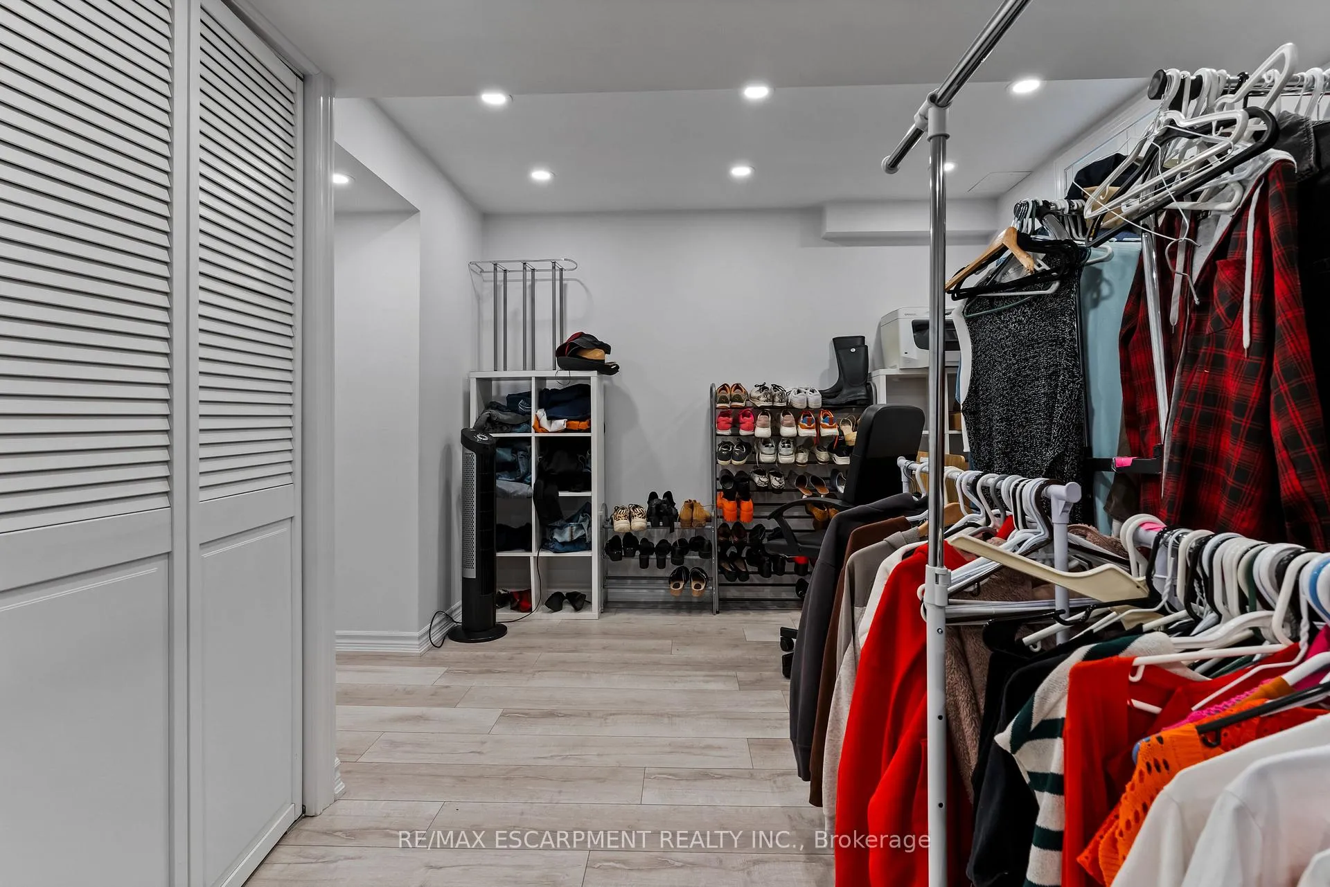 Photo 26 of Unit 20, 377 Glancaster Road, Hamilton, Villages of Glancaster — HOMEH