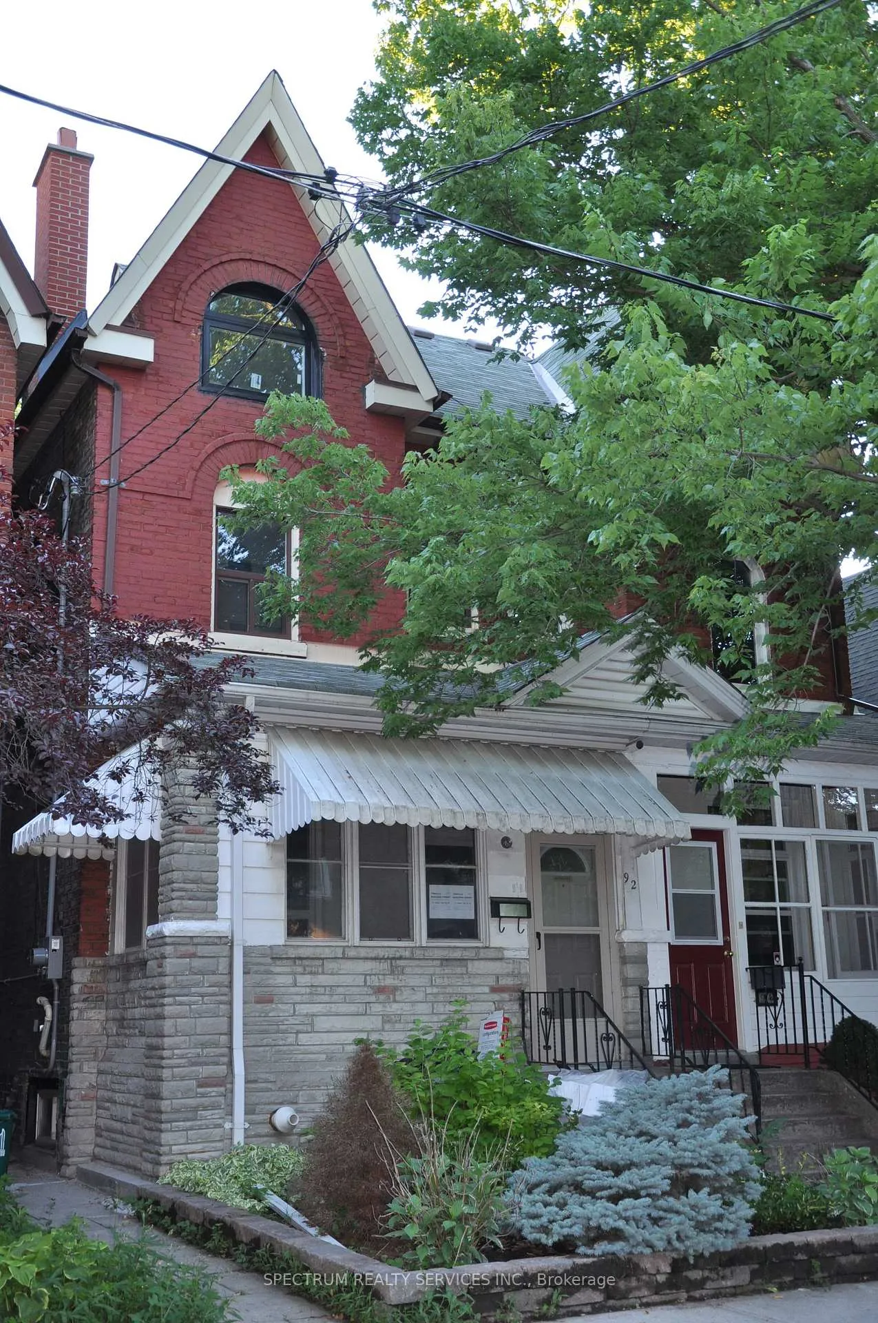 Front of Unit 1, 92 Caroline Avenue