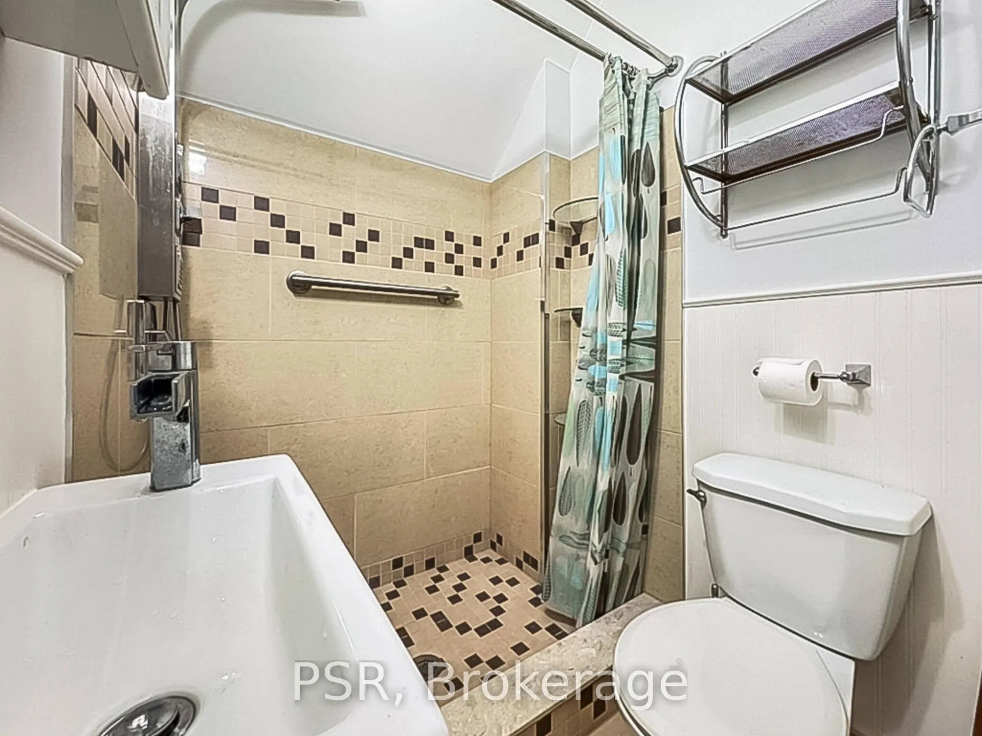 Photo 22 of Unit Upper, 79 Wembley Drive, Toronto, Woodbine Corridor — HOMEH