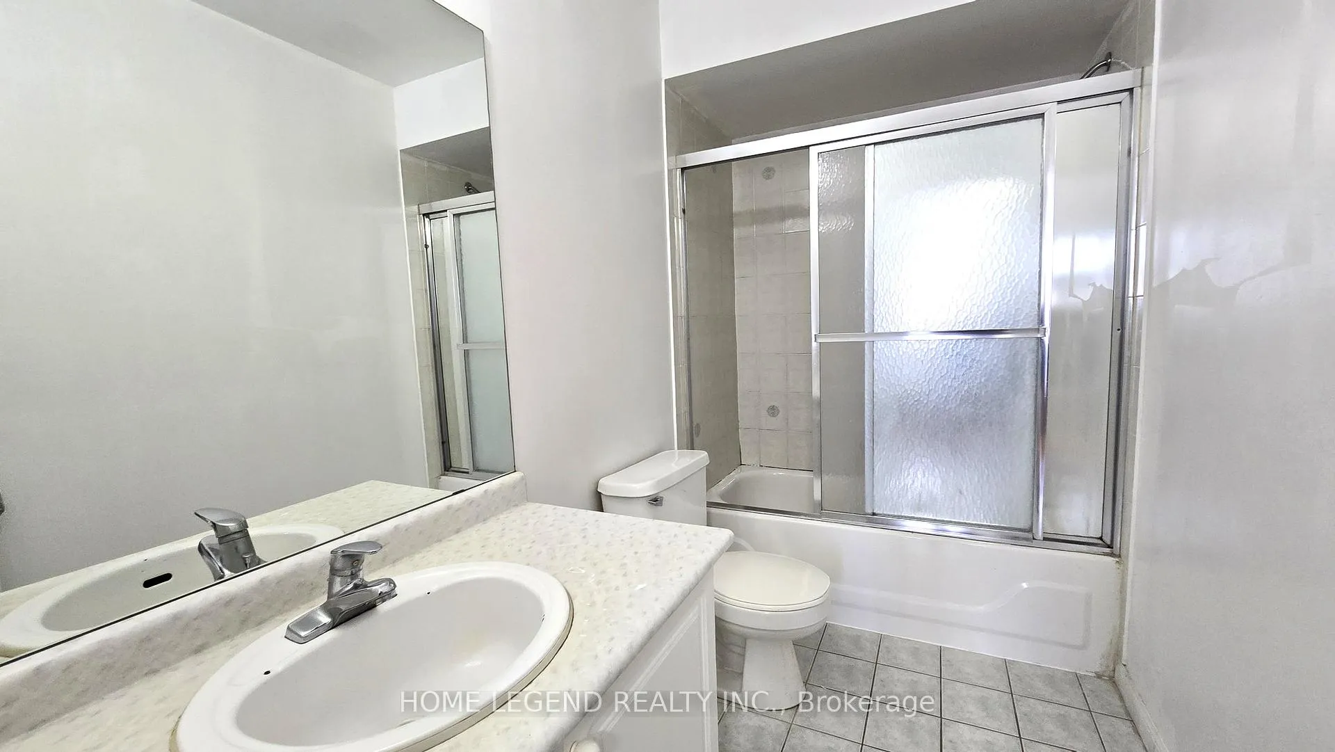 Photo 8 of 3 Merry Brook Lane, Markham, Milliken Mills West — HOMEH