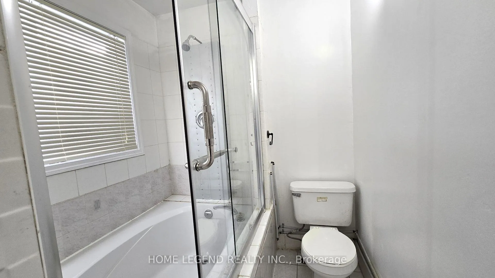 Photo 10 of 3 Merry Brook Lane, Markham, Milliken Mills West — HOMEH