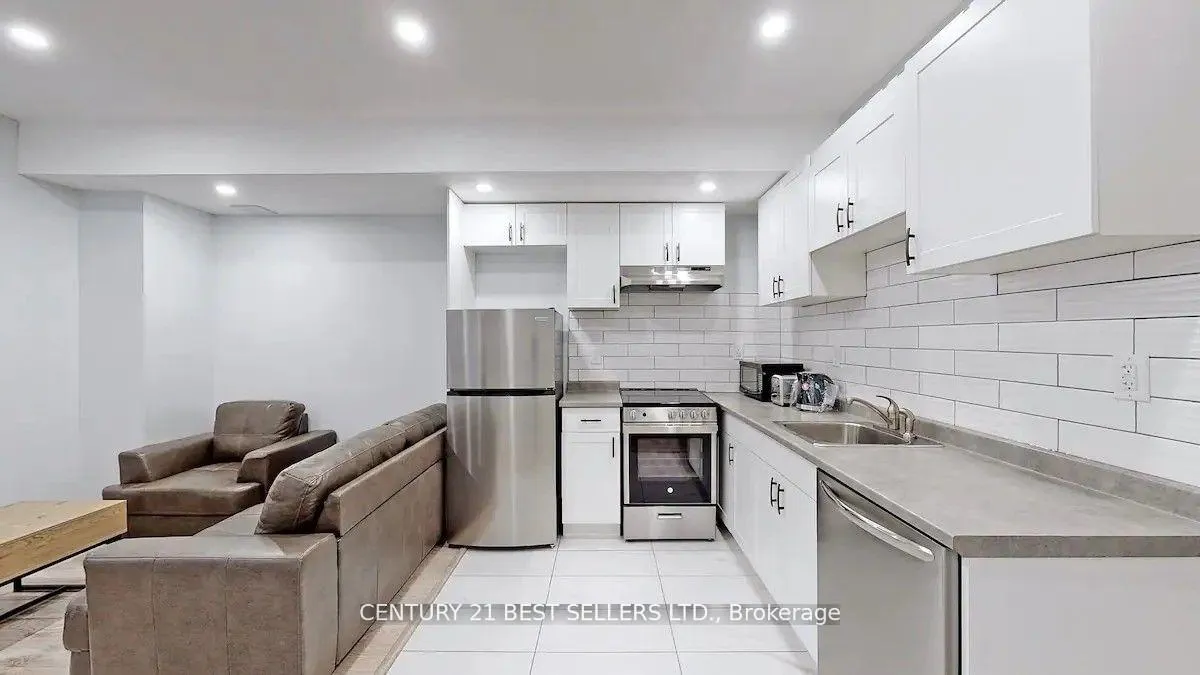 Photo 10 of 3 Lockton Street, Whitby, Rural Whitby — HOMEH