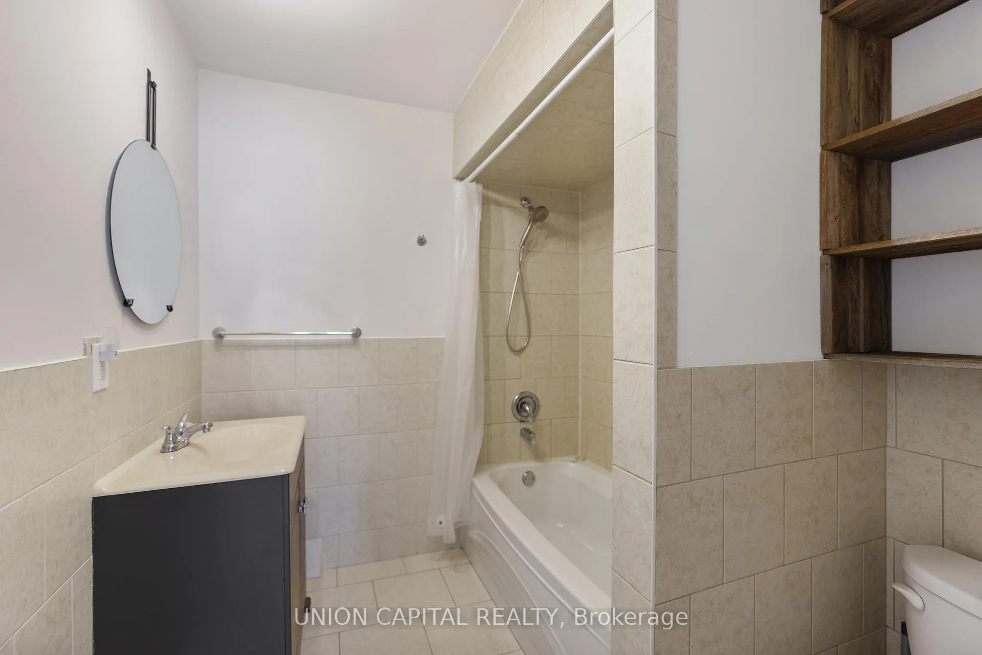Photo 11 of 43 Faris Avenue, King, Nobleton — HOMEH