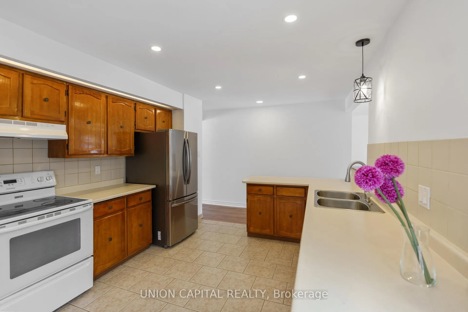 Photo 14 of 43 Faris Avenue, King, Nobleton — HOMEH