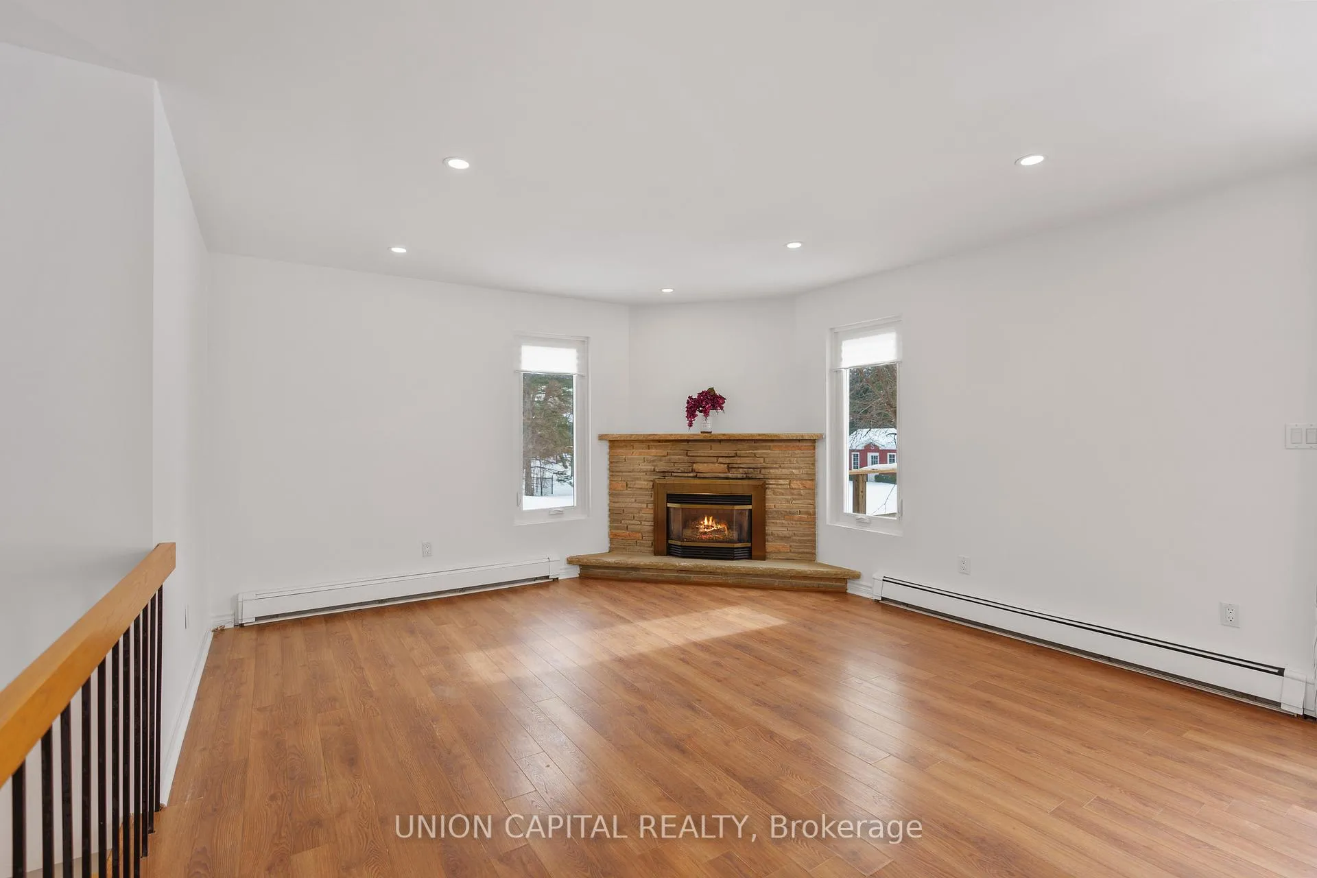 Photo 20 of 43 Faris Avenue, King, Nobleton — HOMEH
