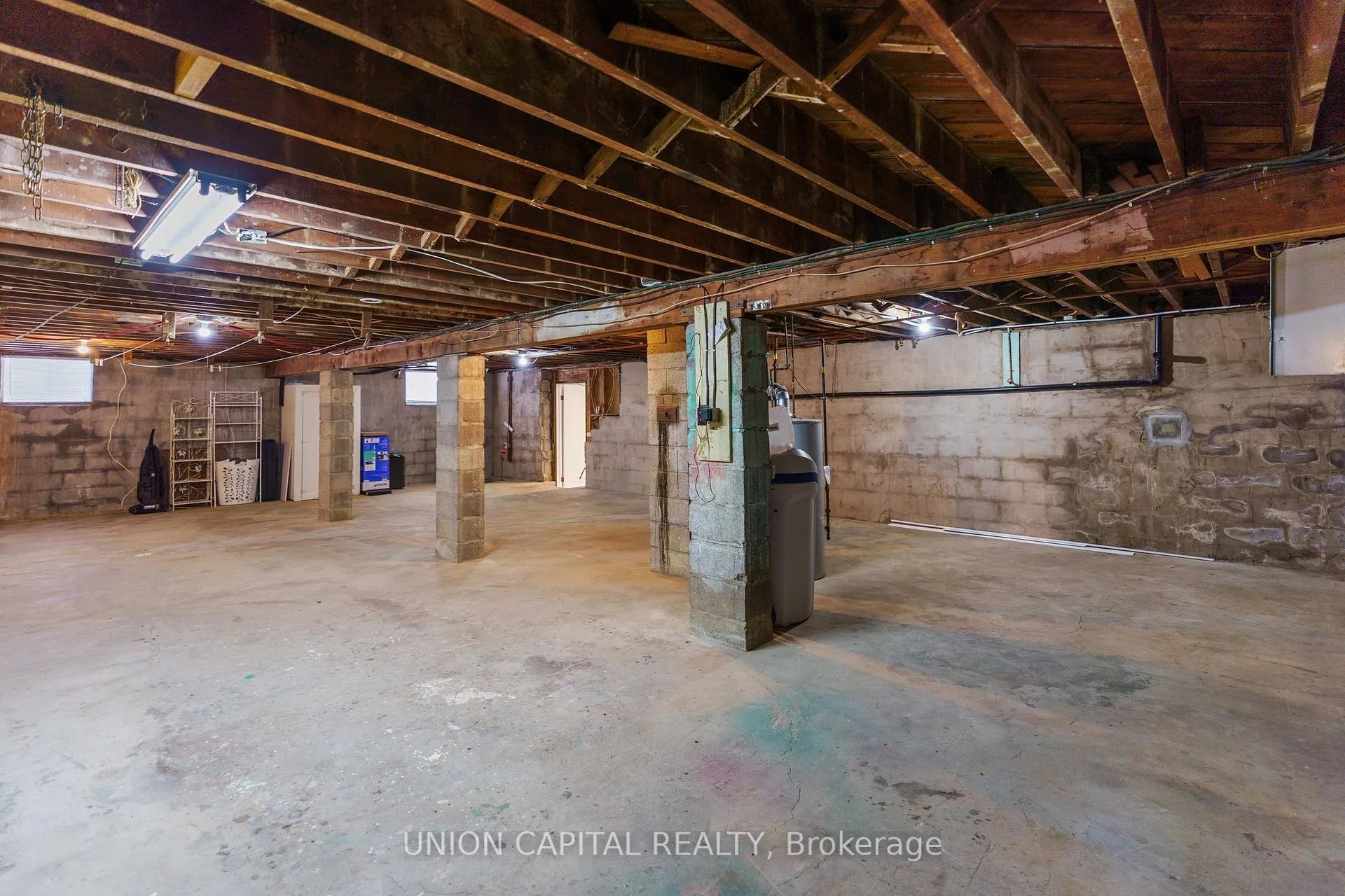 Photo 29 of 43 Faris Avenue, King, Nobleton — HOMEH