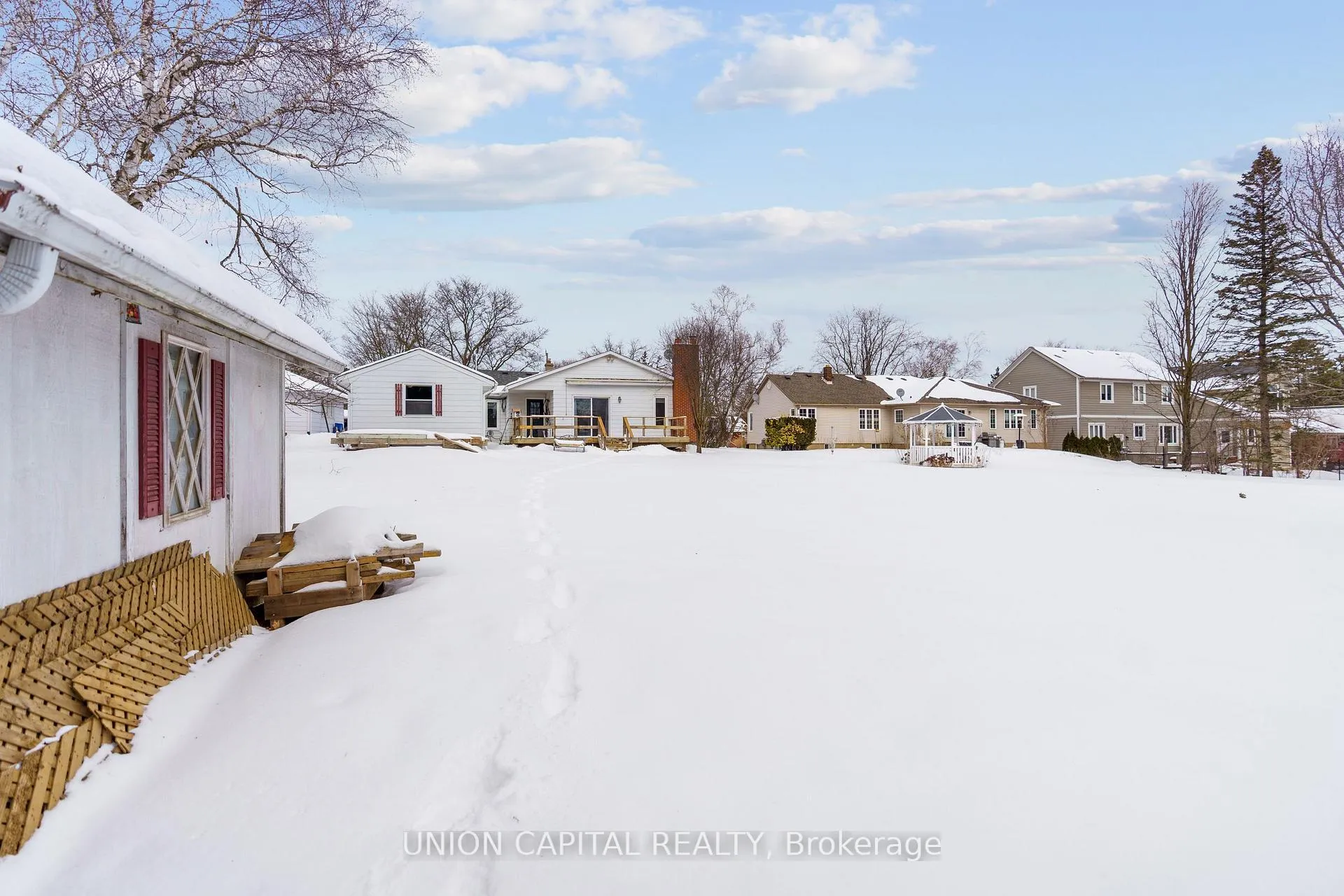 Photo 33 of 43 Faris Avenue, King, Nobleton — HOMEH