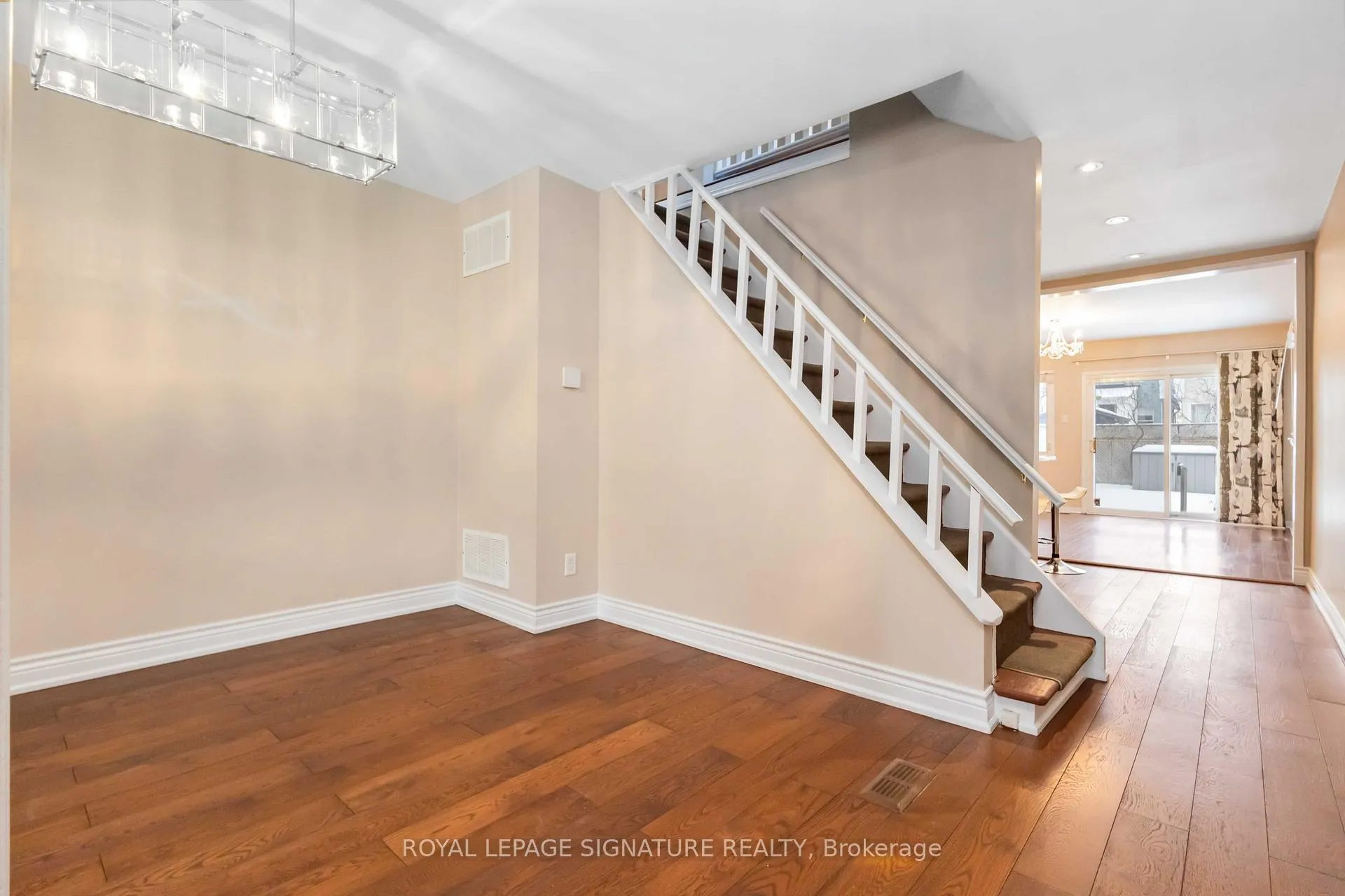 Photo 4 of 229 Donlands Avenue, Toronto, Danforth Village-East York — HOMEH
