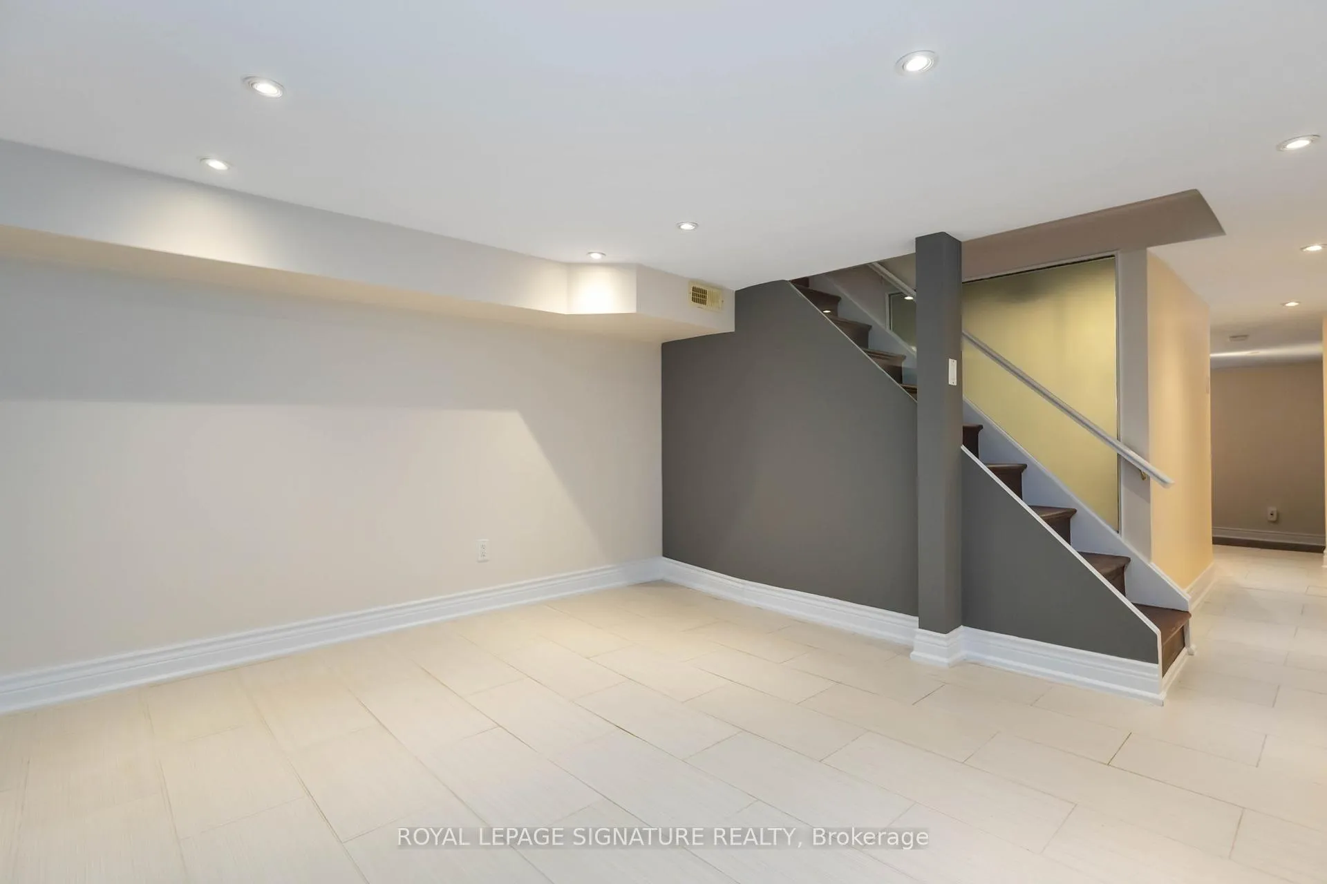 Photo 25 of 229 Donlands Avenue, Toronto, Danforth Village-East York — HOMEH