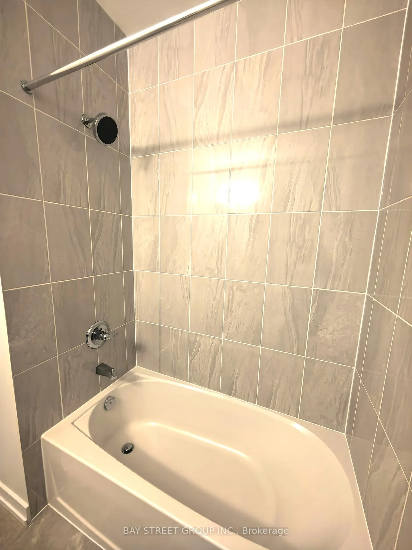 Photo 22 of 12 Observatory Way, Whitby, Pringle Creek — HOMEH