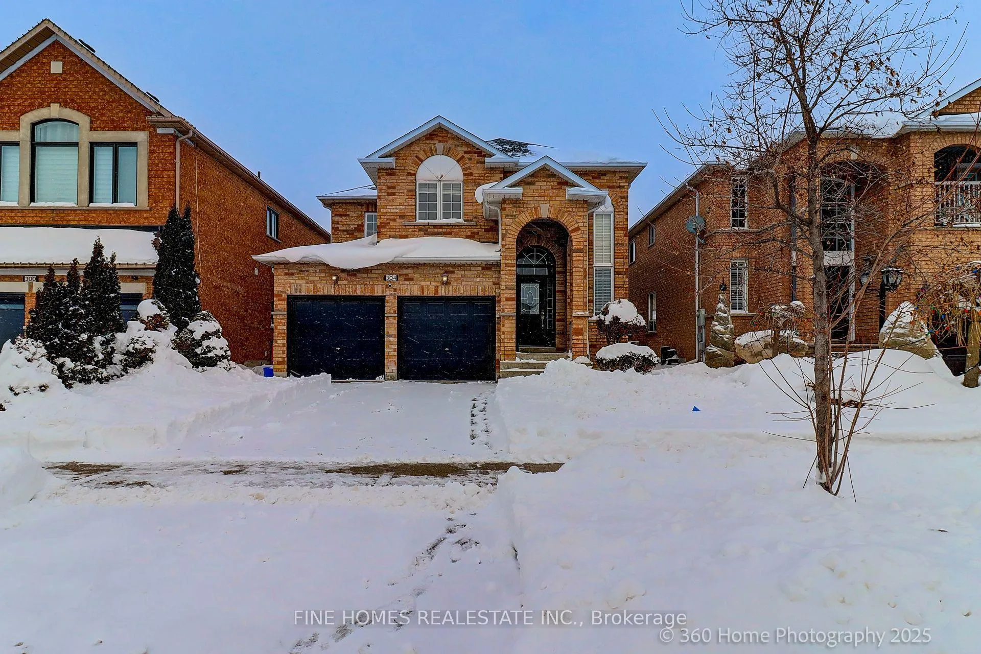 Front of Unit Lower, 304 Drummond Drive