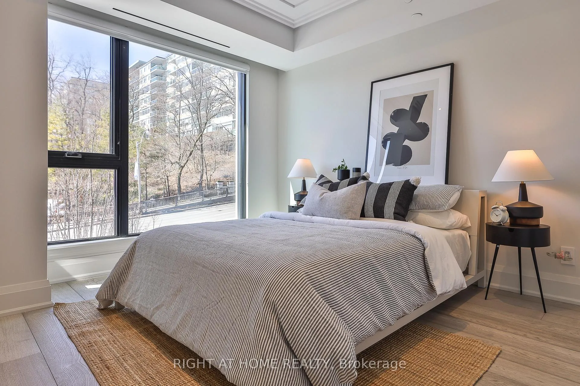 Photo 21 of 363 Avenue Road, Toronto, Yonge-St. Clair — HOMEH